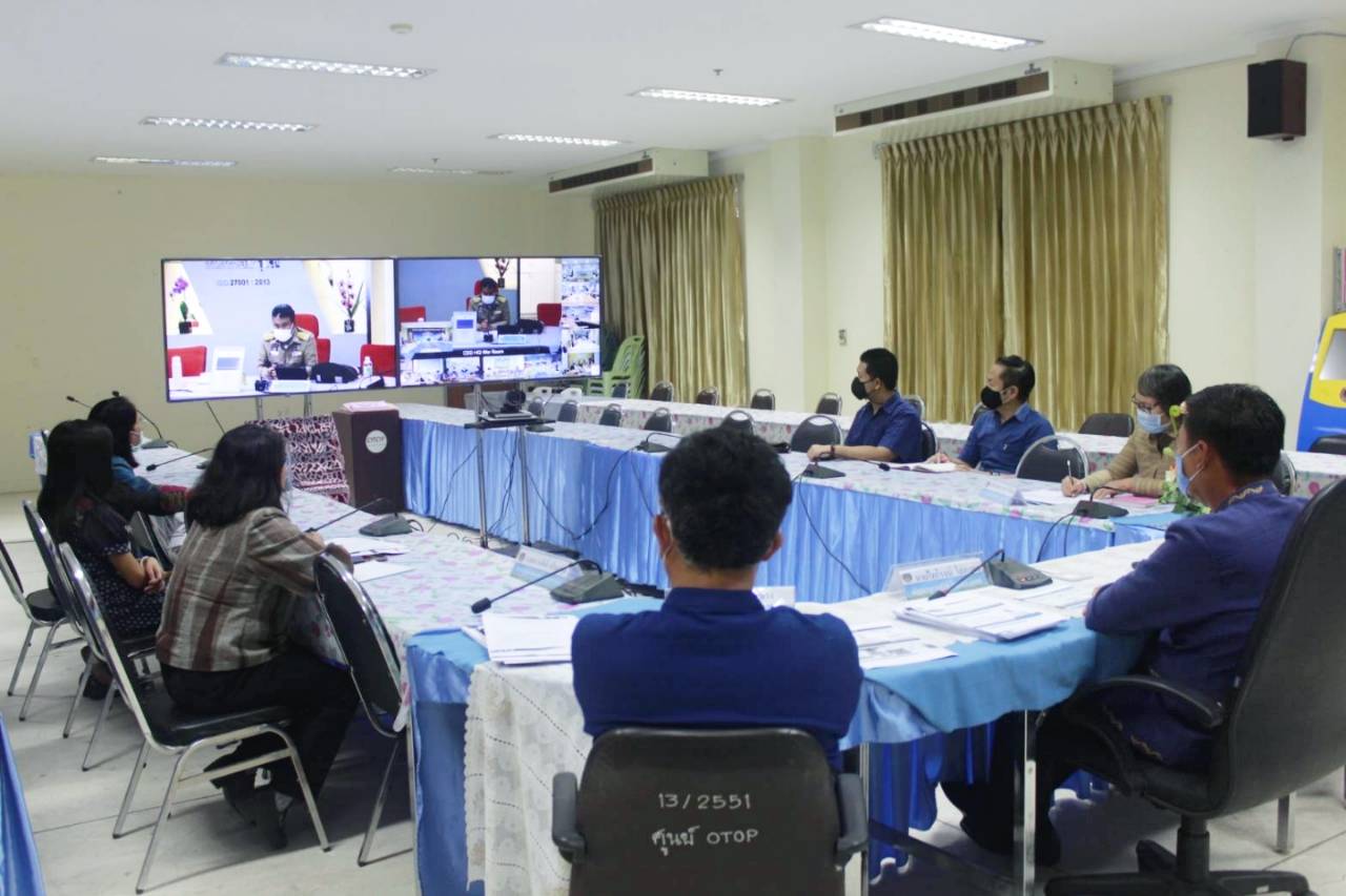 พช.หนองคาย ร่วมรับฟังการประชุมชี้แจงแนวทางการสมัครและหลักเกณฑ์การพิจารณารางวัลเลิศรัฐ ประจำปี พ.ศ. 2564 สาขาการบริหารราชการแบบมีส่วนร่วม และสาขาบริการภาครัฐ ผ่านระบบ Video Conference✨