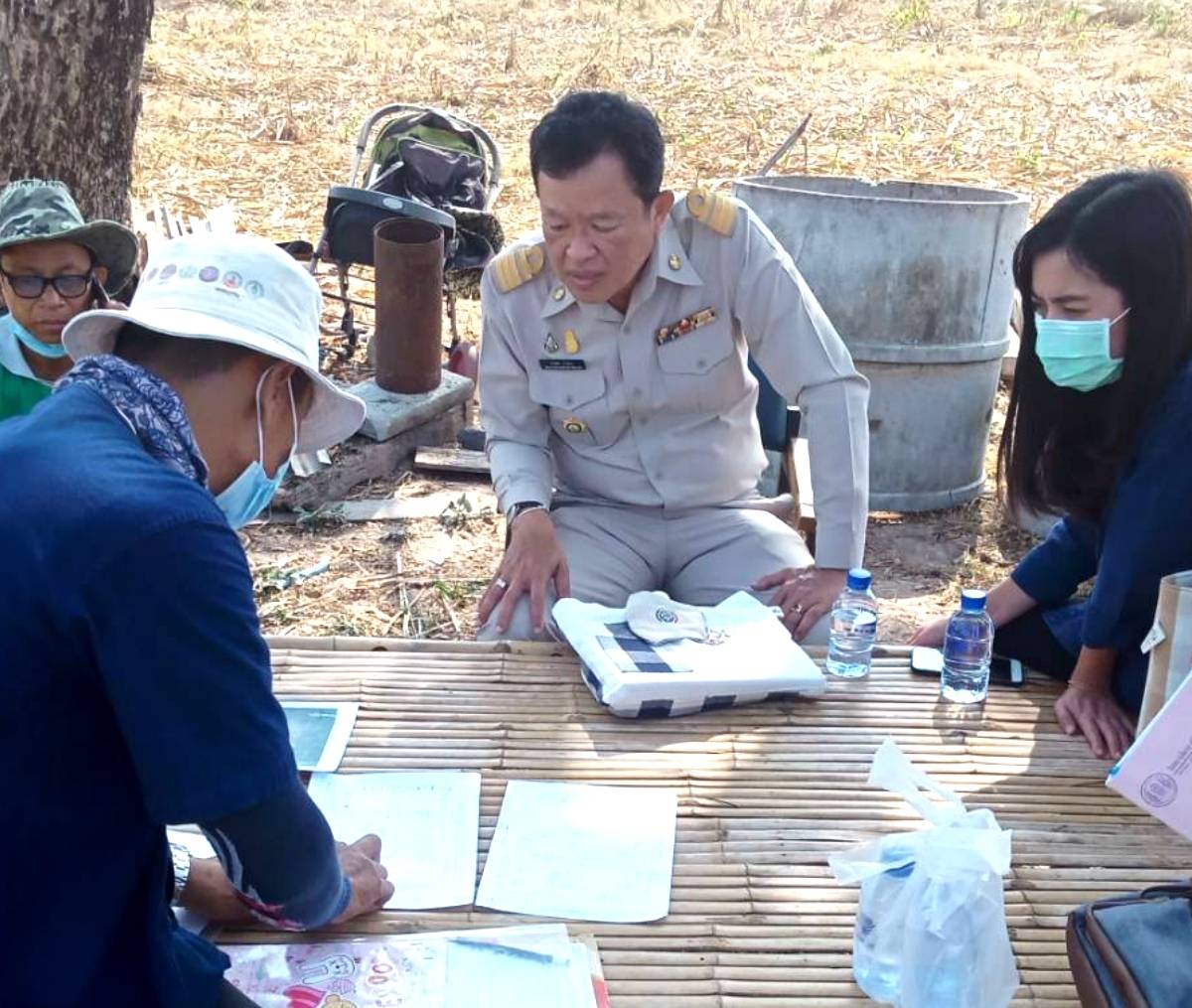 พช.หนองคาย ลงพื้นที่ติดตามการดำเนินงานโครงการพัฒนาพื้นที่ต้นแบบการพัฒนาคุณภาพชีวิตตามหลักทฤษฎีใหม่ ประยุกต์สู่ “โคก หนอง นา โมเดล” ในระดับอำเภอ และ การปฏิบัติหน้าที่นักพัฒนาพื้นที่ต้นแบบ(นพต.)ตามโครงการฯ ในพื้นที่อำเภอสระใคร