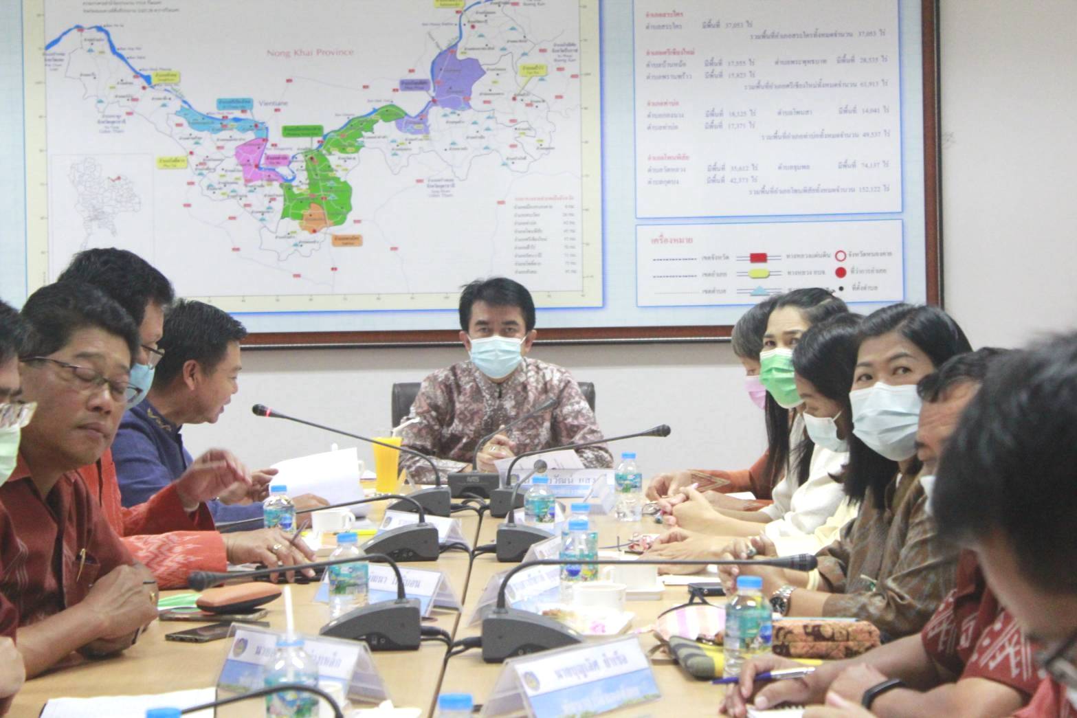 นายชัยวัฒน์ แสงศรี ผู้ตรวจราชการกรมการพัฒนาชุมชน เขตตรวจราชการที่ 10 กลุ่มจังหวัดภาคตะวันออกเฉียงเหนือตอนบน 1 ได้ประชุมติดตามการดำเนินงานพัฒนาชุมชนจังหวัดหนองคาย ประจำเดือน กุมภาพันธ์ 2564