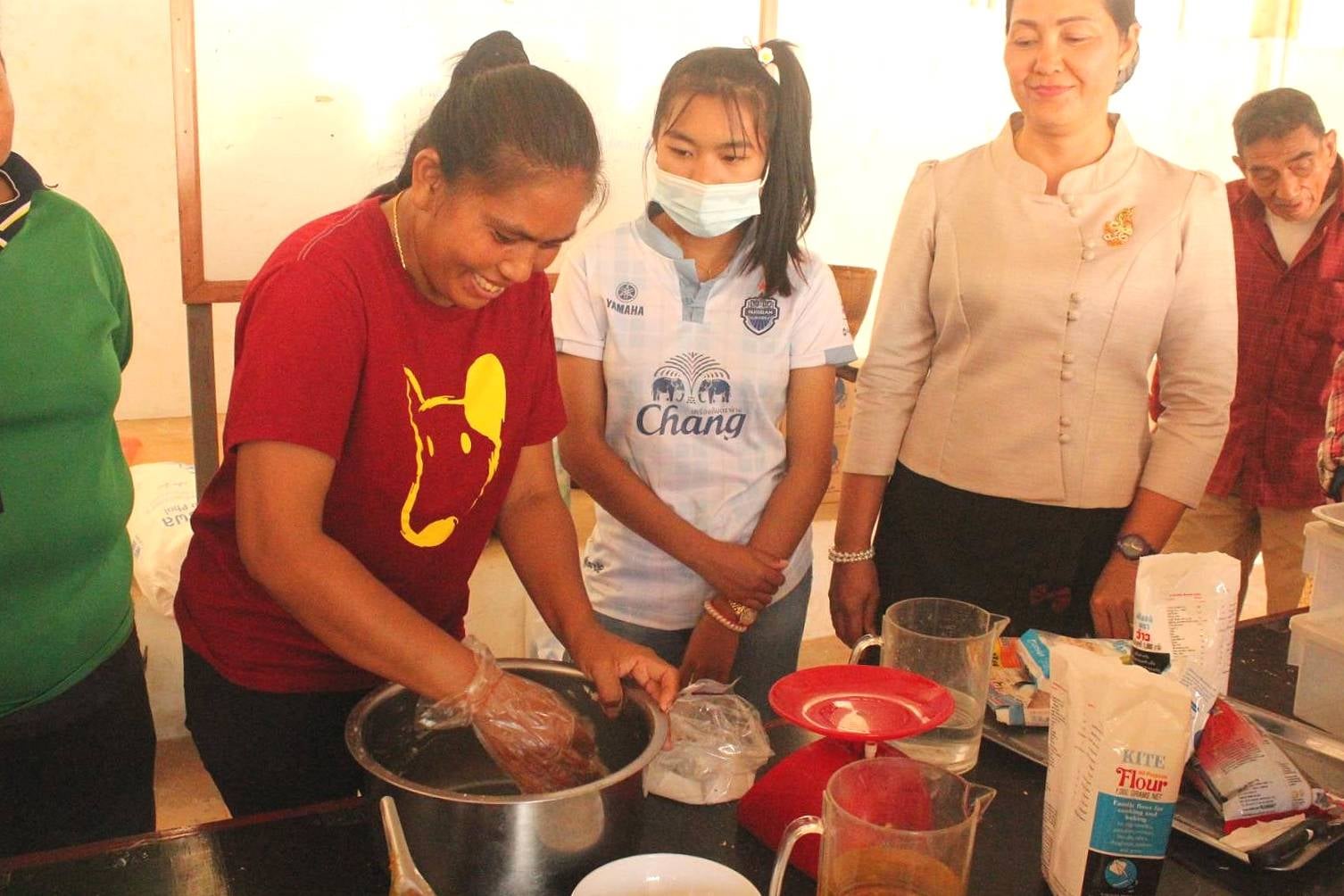 พช.หนองคาย​ ดำเนินโครงการการจัดทำสารสนเทศตำบลต้นแบบเพื่อการพัฒนาคุณภาพชีวิต ดำเนินการในระดับจังหวัด ประจำปี พ.ศ. 2564 กิจกรรมพัฒนาคุณภาพชีวิต​ สนับสนุนพัฒนาอาชีพ​ แปรรูปอาหาร​ ณ ตำบลนาดี อำเภอเฝ้าไร่ จังหวัดหนองคาย