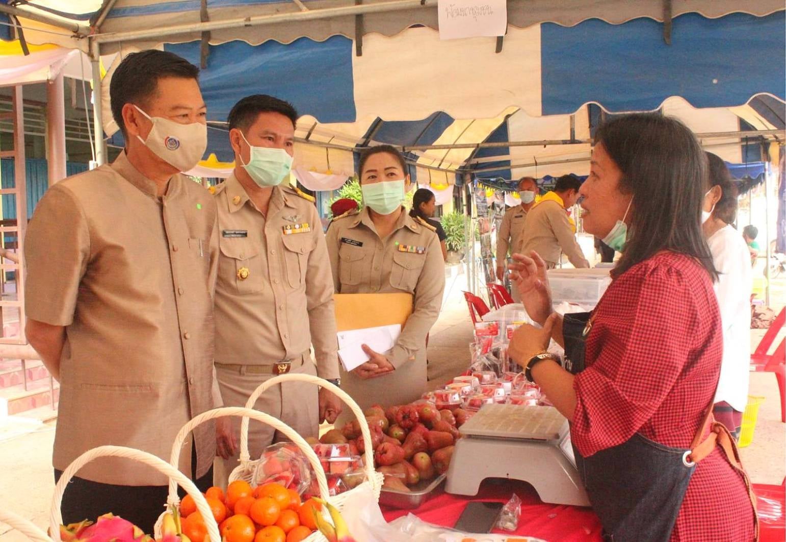 พช.หนองคาย​ ร่วมโครงการการบริการจังหวัดเคลื่อนที่แบบบูรณาการ​และหน่วยบำบัดทุกข์​ บำรุงสุข​ จังหวัดหนองคาย​ ณ​ บริเวณโรงเรียนพานพร้าว​ ตำบลพานพร้าว​ อำเภอศรีเชียงใหม่​