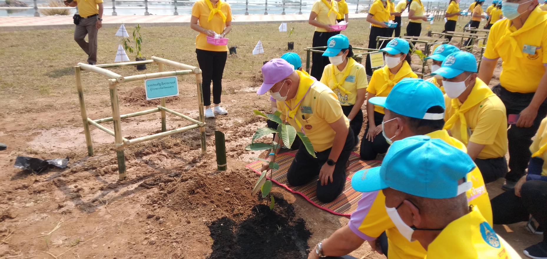 พช.หนองคาย เข้าร่วมกิจกรรมจิตอาสาพัฒนา เพื่อถวายเป็นพระราชกุศล เนื่องในวันที่ระลึก พระบาทสมเด็จพระพุทธเลิศหล้านภาลัย
