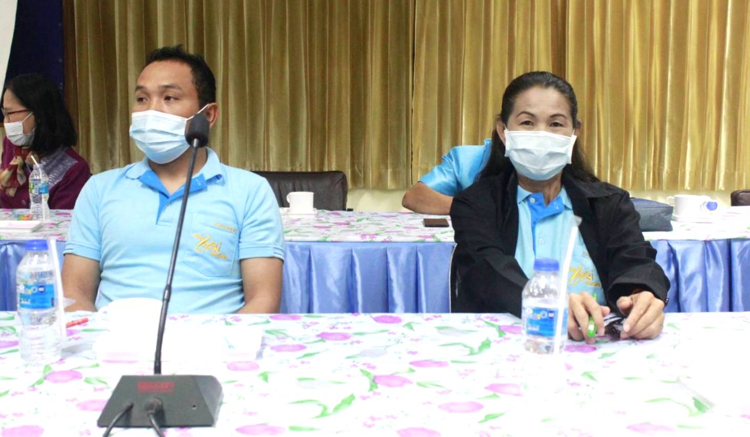 พช.หนองคาย เปิดโครงการส่งเสริมและพัฒนาหมู่บ้านกองทุนแม่ของแผ่นดิน กิจกรรมเพิ่มศักยภาพคณะกรรมการศูนย์เรียนรู้กองทุนแม่ของแผ่นดินระดับจังหวัด กิจกรรมย่อยที่ 1 ประชุมคณะกรรมการเครือข่ายกองทุนแม่ของแผ่นดินระดับจังหวัด