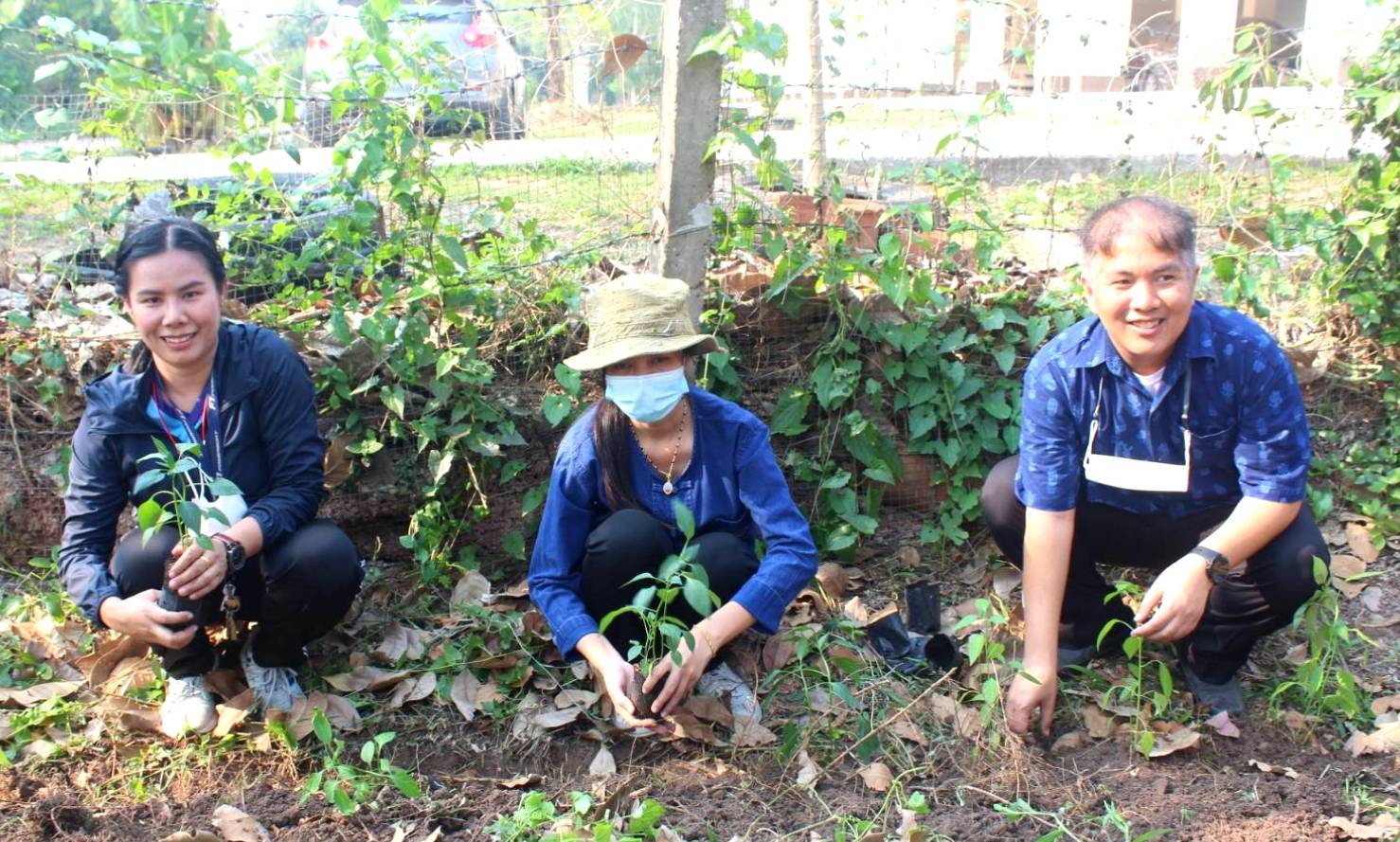 พช.หนองคาย ร่วมกิจกรรม”การน้อมนำแนวพระราชดำริของสมเด็จพระกนิษฐาธิราชเจ้า กรมสมเด็จพระเทพรัตนราชสุดาฯ สยามบรมราชกุมารี สร้างความมั่นคงทางอาหารสู่ปฏิบัติการ 90 วัน ปลูกผักสวนครัวเพื่อสร้างความมั่นคงทางอาหาร”