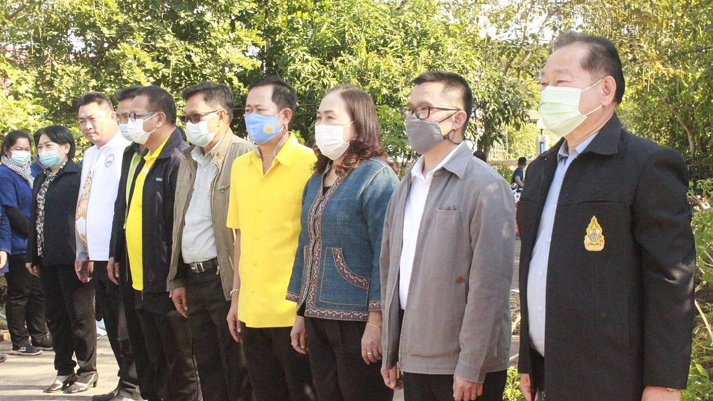 นายประเสริฐ ลือชาธนานนท์ ผู้ว่าราชการจังหวัดหนองคาย เป็นประธานในกิจกรรม “การน้อมนำแนวพระราชดำริของสมเด็จพระกนิษฐาธิราชเจ้ากรมสมเด็จพระเทพรัตนราชสุดาฯ สยามบรมราชกุมารี สร้างความมั่นคงทางอาหาร สู่ปฏิบัติการ 90 วัน ปลูกผักสวนครัว เพื่อสร้างความมั่นคงทางอาหาร รอบ 2