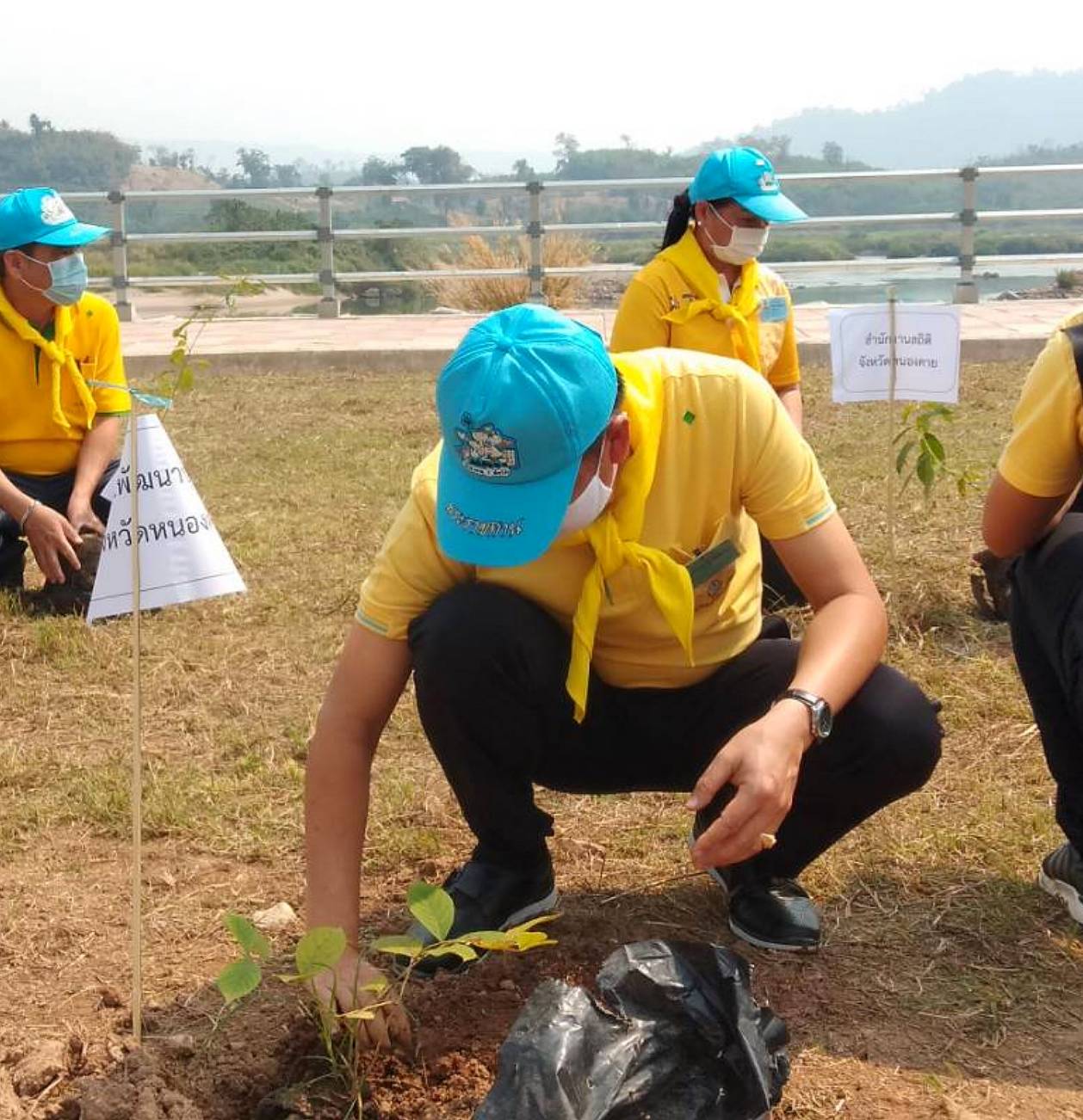 พช.หนองคาย เข้าร่วมกิจกรรมจิตอาสาพัฒนา เพื่อถวายเป็นพระราชกุศล เนื่องในวันที่ระลึก พระบาทสมเด็จพระพุทธเลิศหล้านภาลัย