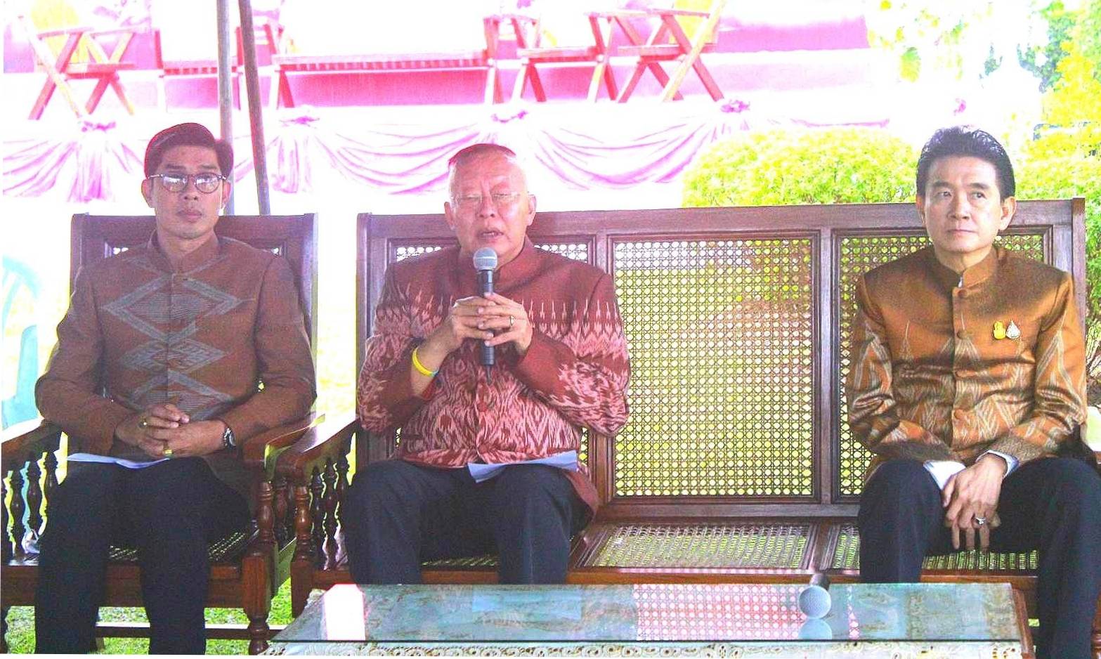 พช.หนองคาย ร่วมงานแถลงข่าวการจัดงาน “ฉลองอนุสาวรีย์ ใต้ร่มพระบารมี ๑๙๔ ปี เมืองหนองคาย และงานกาชาด พ.ศ.๒๕๖๔”