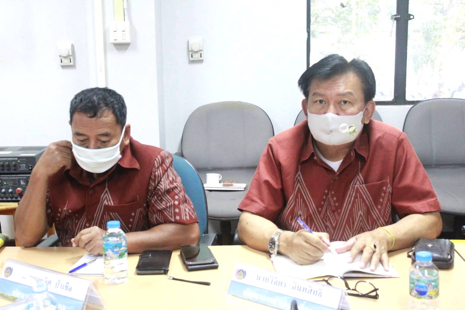 นายชัยวัฒน์ แสงศรี ผู้ตรวจราชการกรมการพัฒนาชุมชน เขตตรวจราชการที่ 10 กลุ่มจังหวัดภาคตะวันออกเฉียงเหนือตอนบน 1 ได้ประชุมติดตามการดำเนินงานพัฒนาชุมชนจังหวัดหนองคาย ประจำเดือน กุมภาพันธ์ 2564