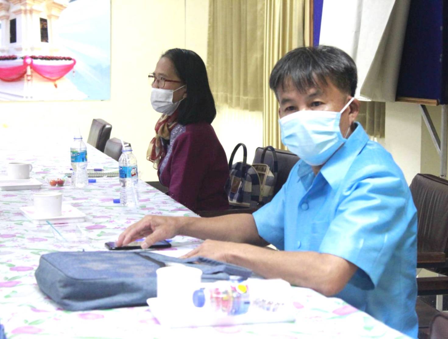 พช.หนองคาย เปิดโครงการส่งเสริมและพัฒนาหมู่บ้านกองทุนแม่ของแผ่นดิน กิจกรรมเพิ่มศักยภาพคณะกรรมการศูนย์เรียนรู้กองทุนแม่ของแผ่นดินระดับจังหวัด กิจกรรมย่อยที่ 1 ประชุมคณะกรรมการเครือข่ายกองทุนแม่ของแผ่นดินระดับจังหวัด