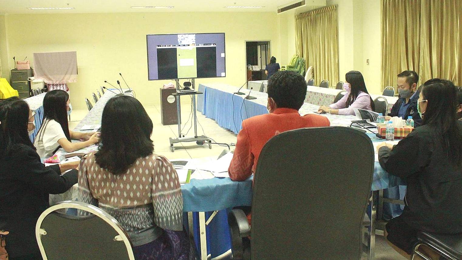 พช.หนองคาย ร่วมประชุมชี้แจงการดำเนินงานตามมาตรการปรับปรุงประสิทธิภาพในการปฏิบัติราชการ ประจำปีงบประมาณ พ.ศ.2564 ผ่านระบบวีดิทัศน์ทางไกล Video Conference