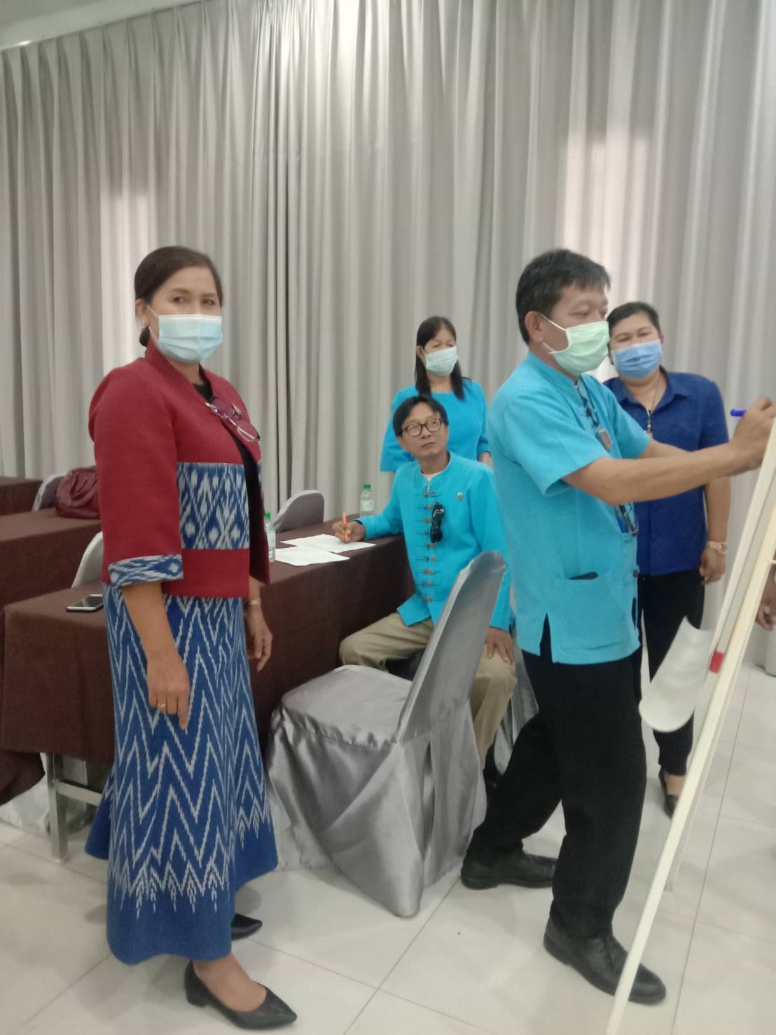 พช.หนองคาย เปิดโครงการจัดทำแผนพัฒนาตำบล กิจกรรมประชุมเชิงปฏิบัติการสร้างความรู้ความเข้าใจเครือข่ายคณะกรรมการบริหารศูนย์ประสานงานองค์การชุมชนระดับจังหวัด(ศอช.จ) ประจำปี พ.ศ. 2564