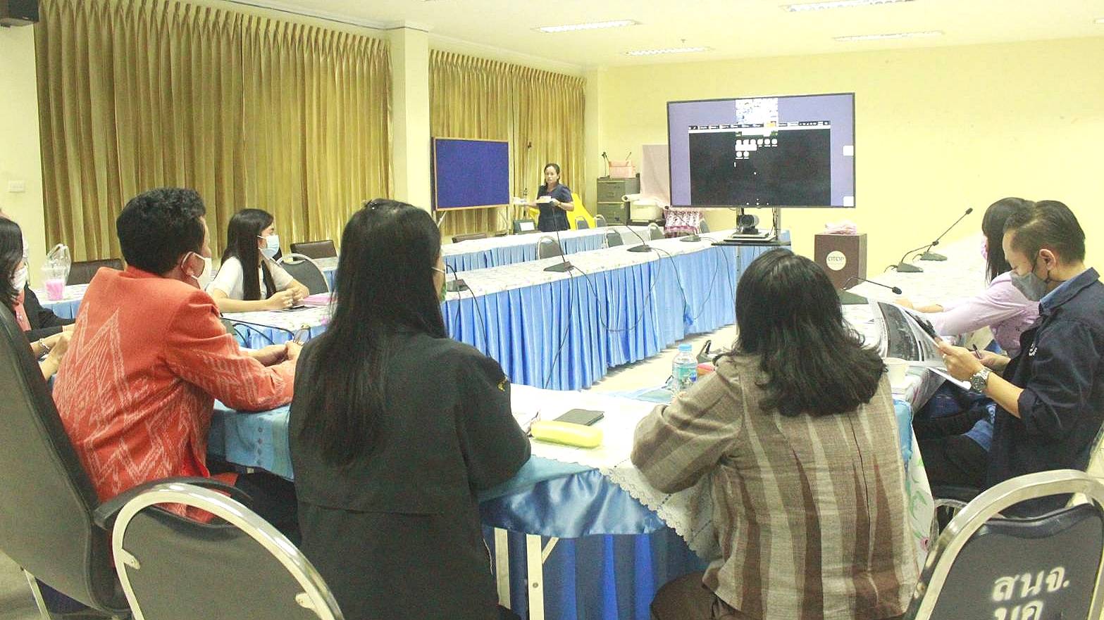 พช.หนองคาย ร่วมประชุมชี้แจงการดำเนินงานตามมาตรการปรับปรุงประสิทธิภาพในการปฏิบัติราชการ ประจำปีงบประมาณ พ.ศ.2564 ผ่านระบบวีดิทัศน์ทางไกล Video Conference