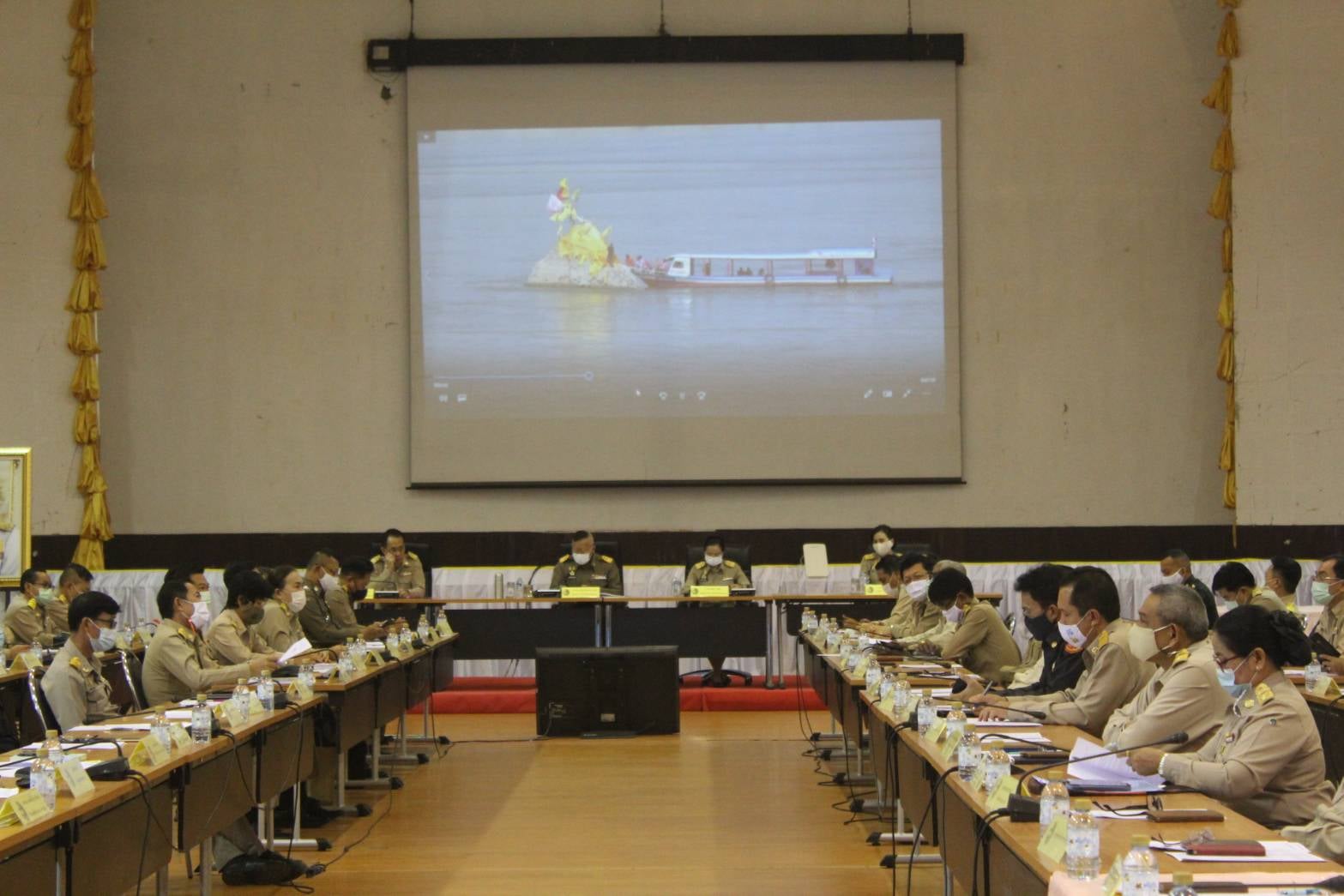 พช.หนองคาย ร่วมประชุมคณะกรมการจังหวัดและหัวหน้าส่วนราชการประจำจังหวัด​ ครั้งที่​ 2/2564