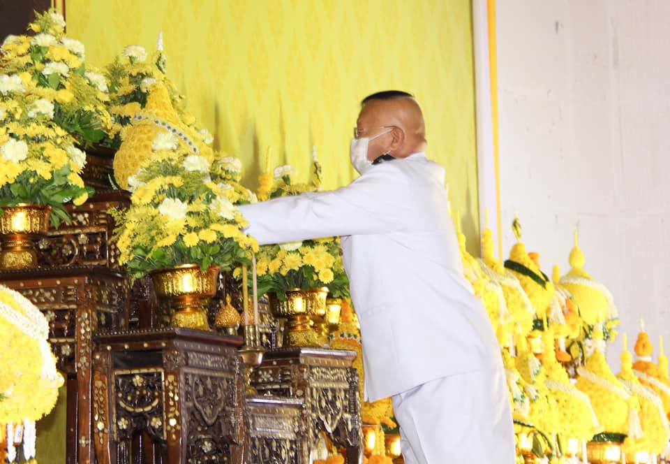 พช.หนองคาย เข้าร่วมพิธีวางพานพุ่มดอกไม้สด เนื่องในวันที่ระลึกพระบาทสมเด็จพระนั่งเกล้าเจ้าอยู่หัว พระมหาเจษฎาราชเจ้า ประจำปีพุทธศักราช ๒๕๖๔
