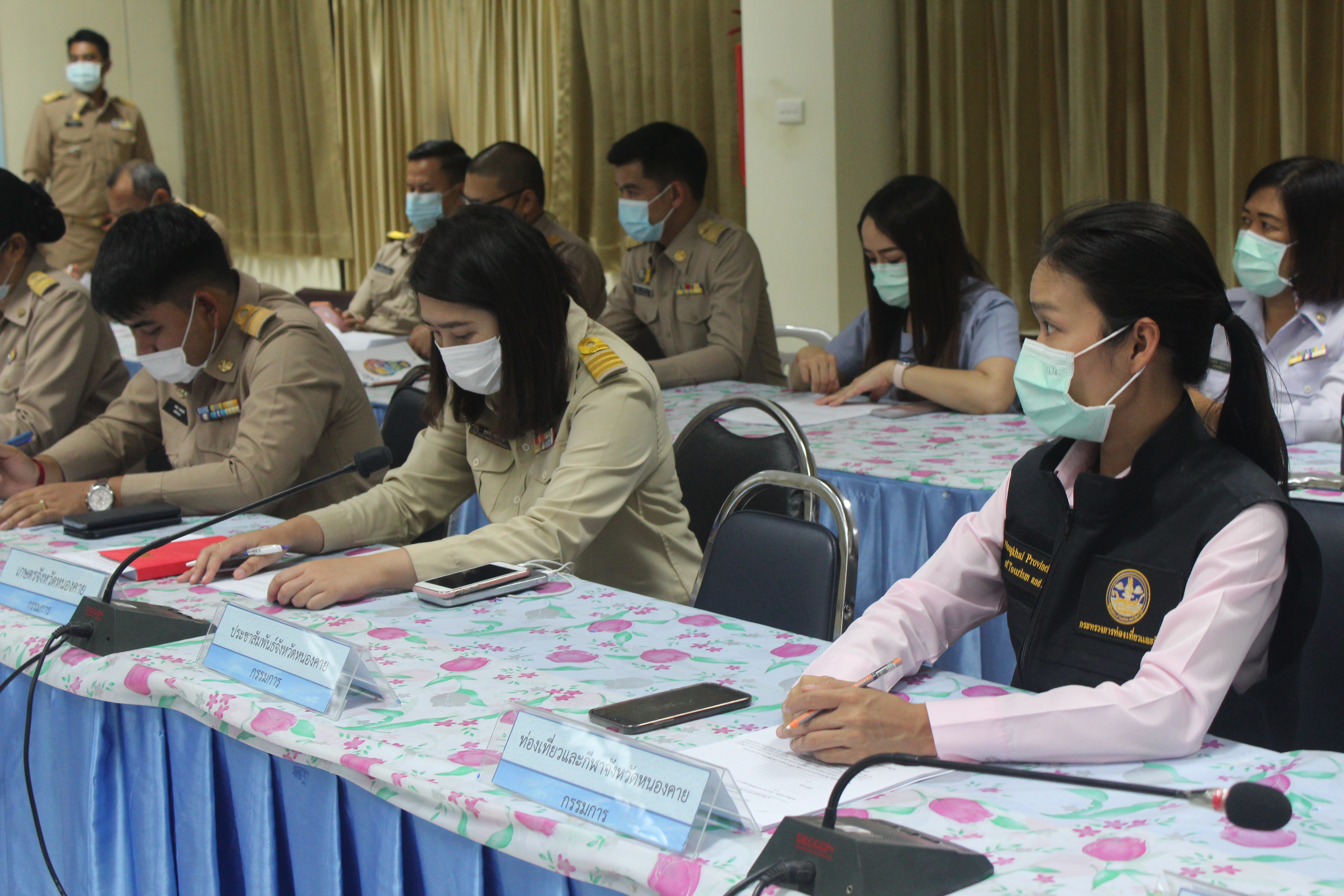 จังหวัดหนองคาย ประชุมคณะกรรมการขับเคลื่อนศูนย์แสดงและจำหน่ายผลิตภัณฑ์ OTOP จังหวัดหนองคาย ครั้งที่ 2/2564