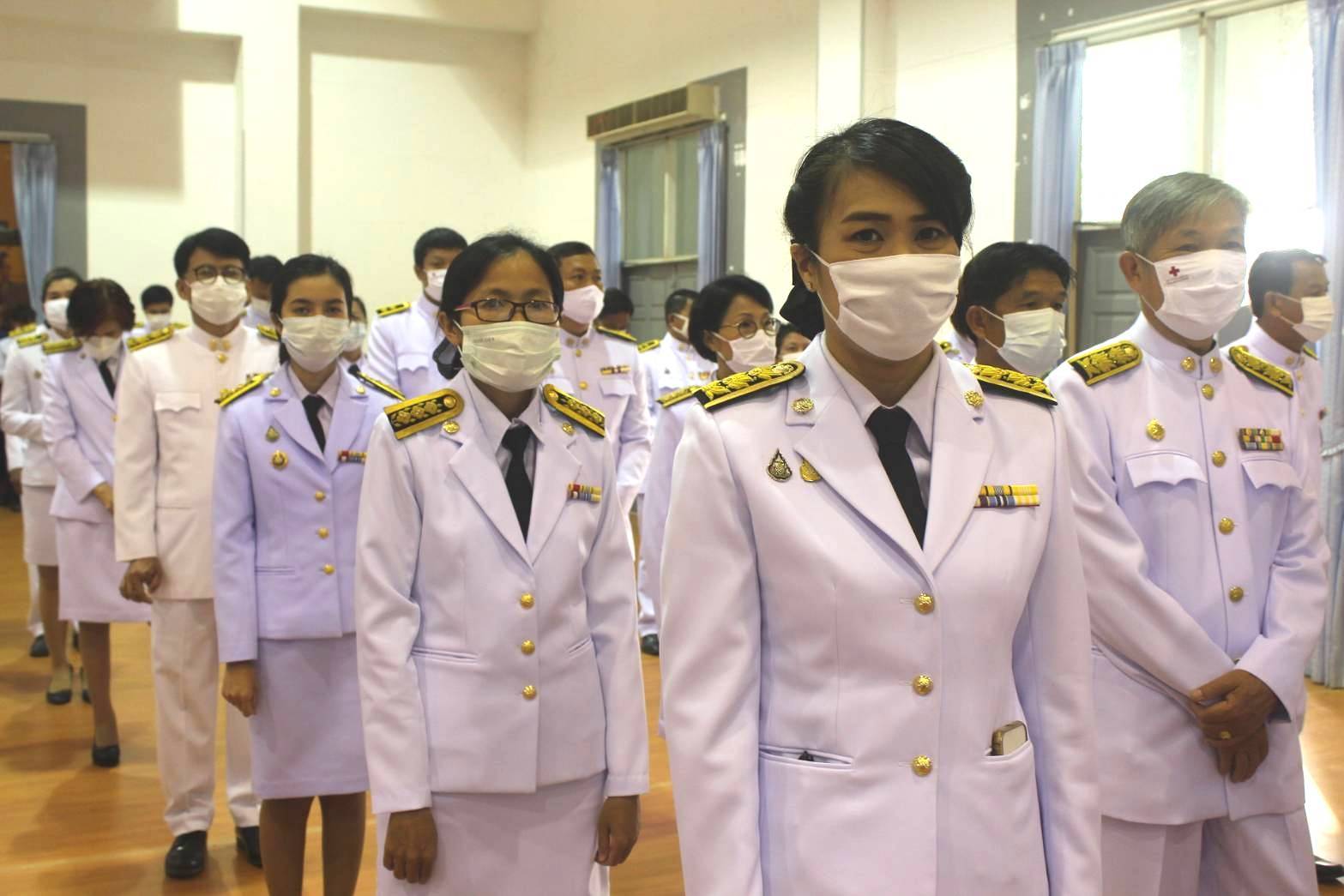 พช.หนองคาย ร่วมพิธีถวายราชสักการะแด่พระบาทสมเด็จพระบรมชนกาธิเบศร มหาภูมิพลอดุลยเดชมหาราช บรมนาถบพิตร “พระบิดาแห่งมาตรฐานการช่างไทย” เนื่องในวันมาตรฐานฝีมือแรงงานแห่งชาติ