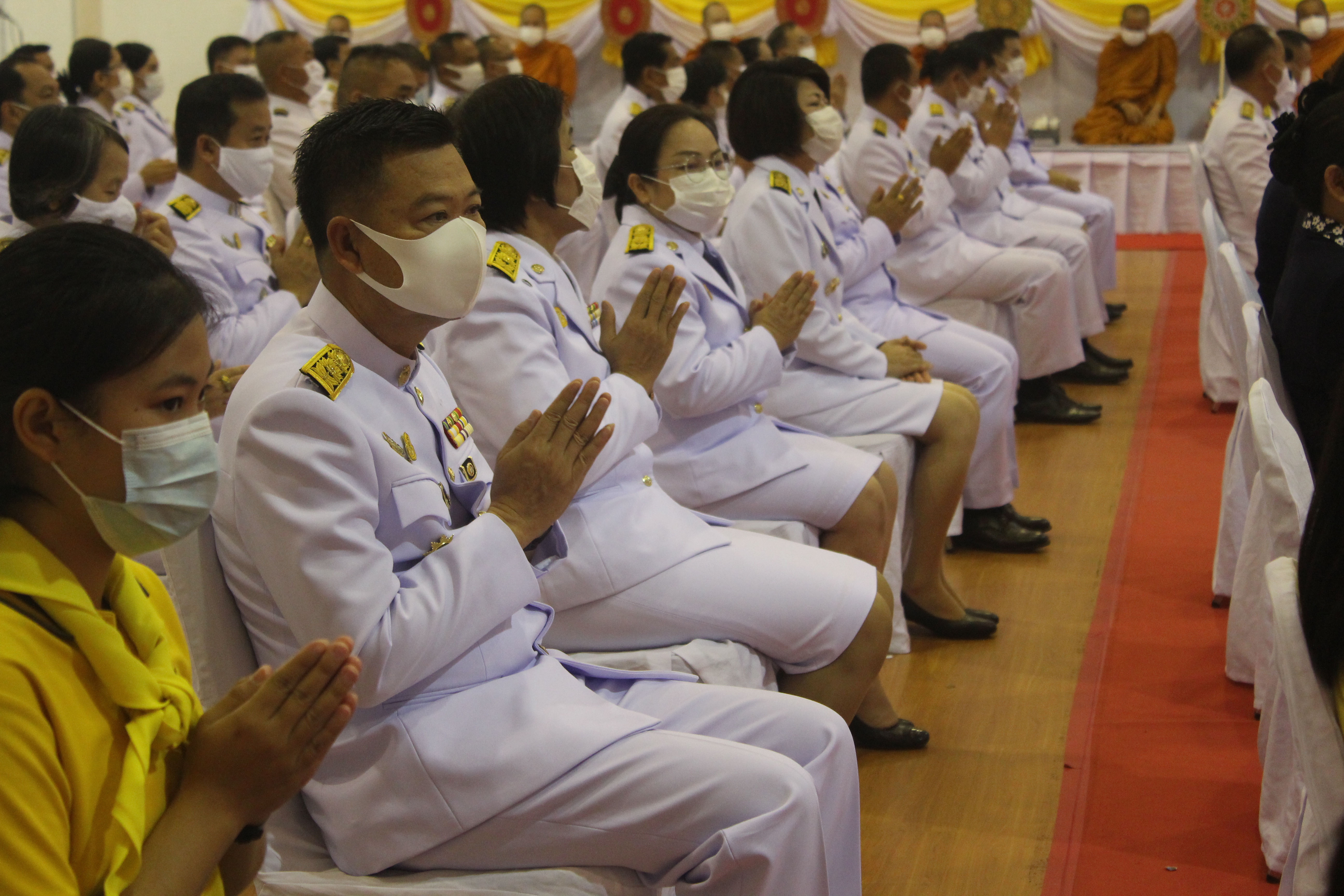 พช.หนองคาย เข้าร่วมพิธีถวายสักการะเนื่องในวันพระบาทสมเด็จพระพุทธยอดฟ้าจุฬาโลกมหาราชและวันที่ระลึก​มหาจักรีบรมราชวงศ์​ ประจำปีพุทธศักราช​  2564