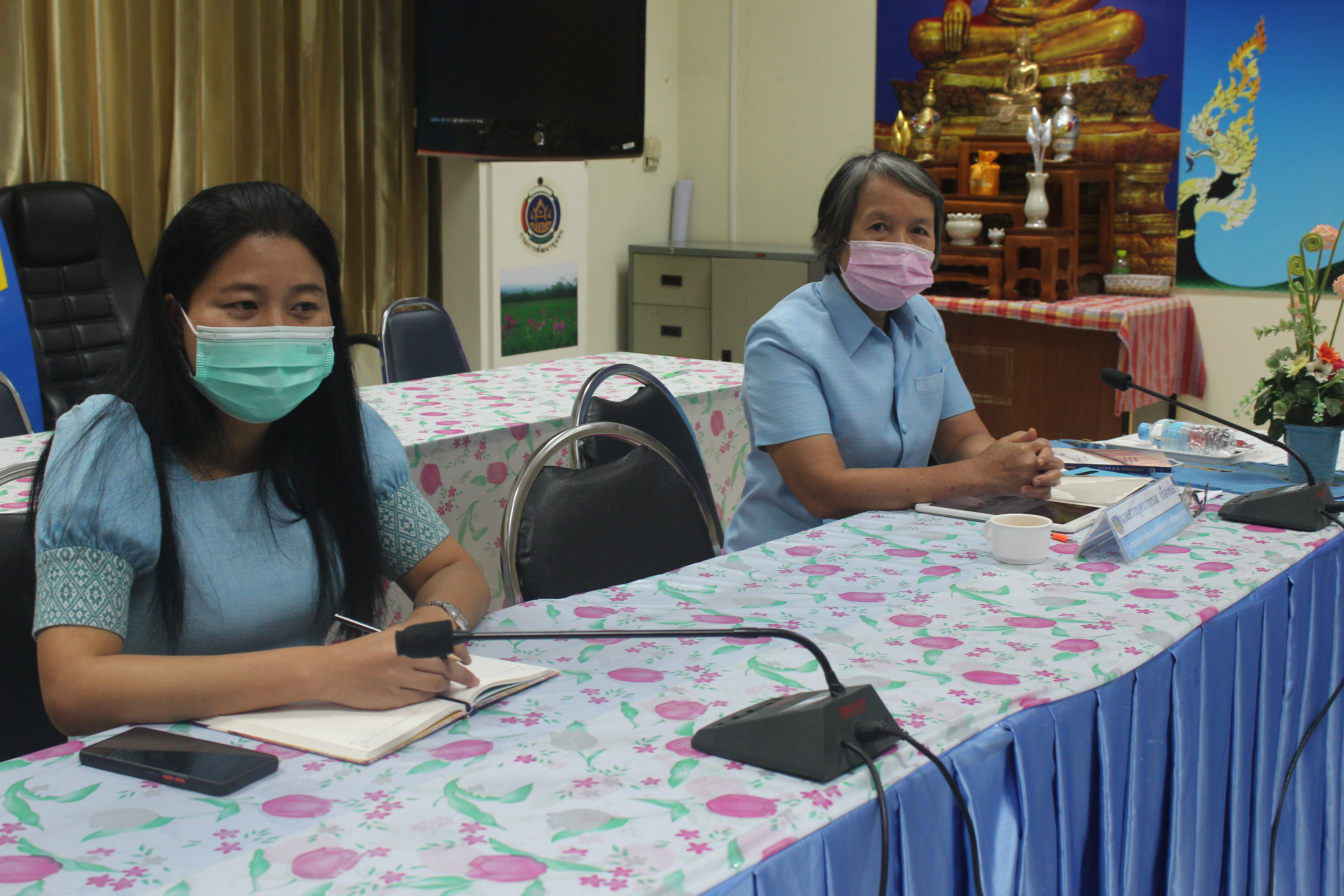 พช.หนองคาย ร่วมรับฟังการประชุมกรมการพัฒนาชุมชน ครั้งที่ 4/2564 ผ่านระบบวีดีทัศน์ทางไกล (Video Conference)