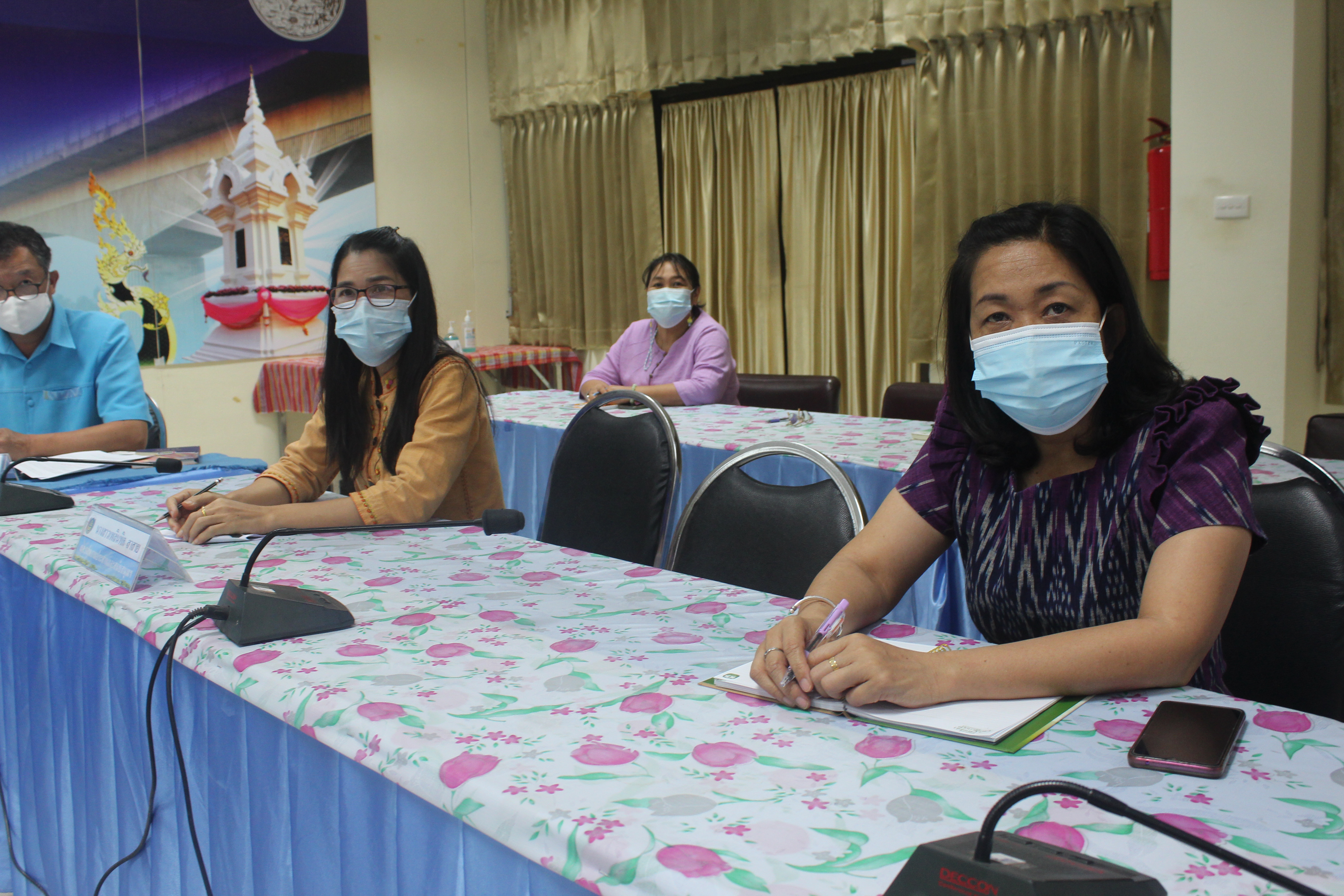 พช.หนองคาย ร่วมรับฟังการประชุมกรมการพัฒนาชุมชน ครั้งที่ 4/2564 ผ่านระบบวีดีทัศน์ทางไกล (Video Conference)