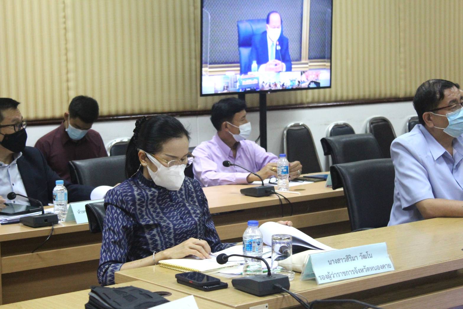 จังหวัดหนองคาย ร่วมประชุมมอบนโยบาย/ข้อสั่งการกระทรวงมหาดไทย เพื่อป้องกัน ควบคุมและแก้ไขสถาณการณ์ไวรัสโคโรนา (โควิด -19) ผ่านระบบวีดิทัศน์ทางไกล (VCS) กระทรวงมหาดไทย