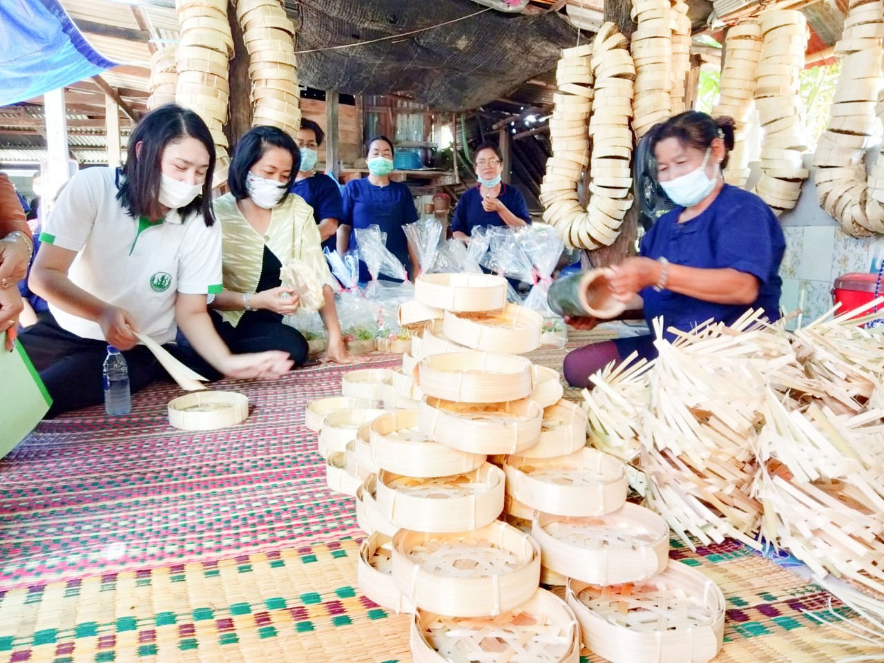 พช.หนองคาย พร้อม คณะกรรมการคัดเลือกคนกองทุนพัฒนาบทบาทสตรีดีเด่น ระดับจังหวัด ประจำปี 2564 ลงพื้นที่เพื่อคัดสรรคนกองทุนพัฒนาบทบาทสตรีดีเด่น ระดับจังหวัด ในพื้นที่ อำเภอรัตนวาปี และ อำเภอโพนพิสัย จังหวัดหนองคาย