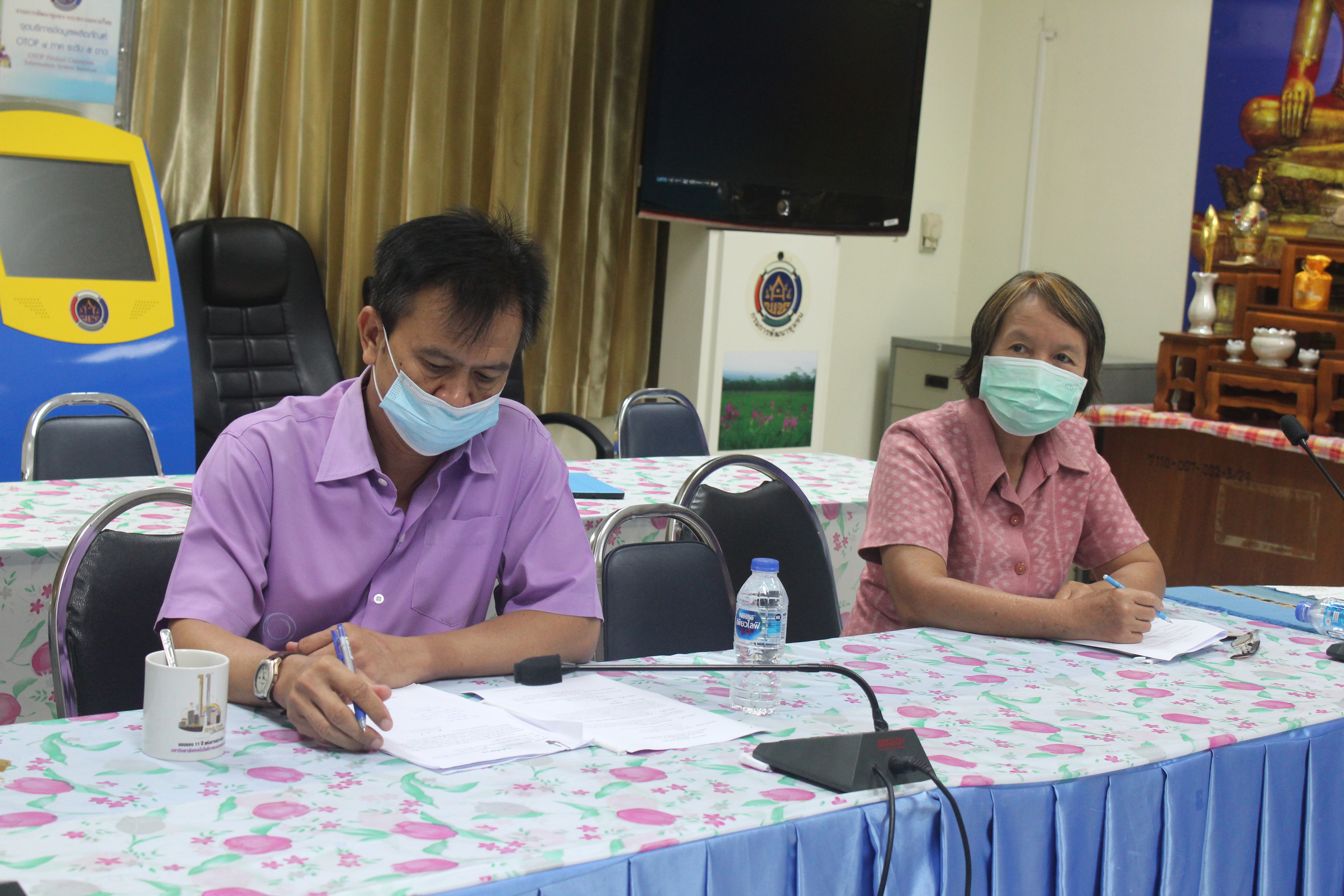 พช.หนองคาย ร่วมรับฟังการประชุมกรมการพัฒนาชุมชน ครั้งที่ 5/2564 ผ่านระบบวีดีทัศน์ทางไกล (Video Conference)