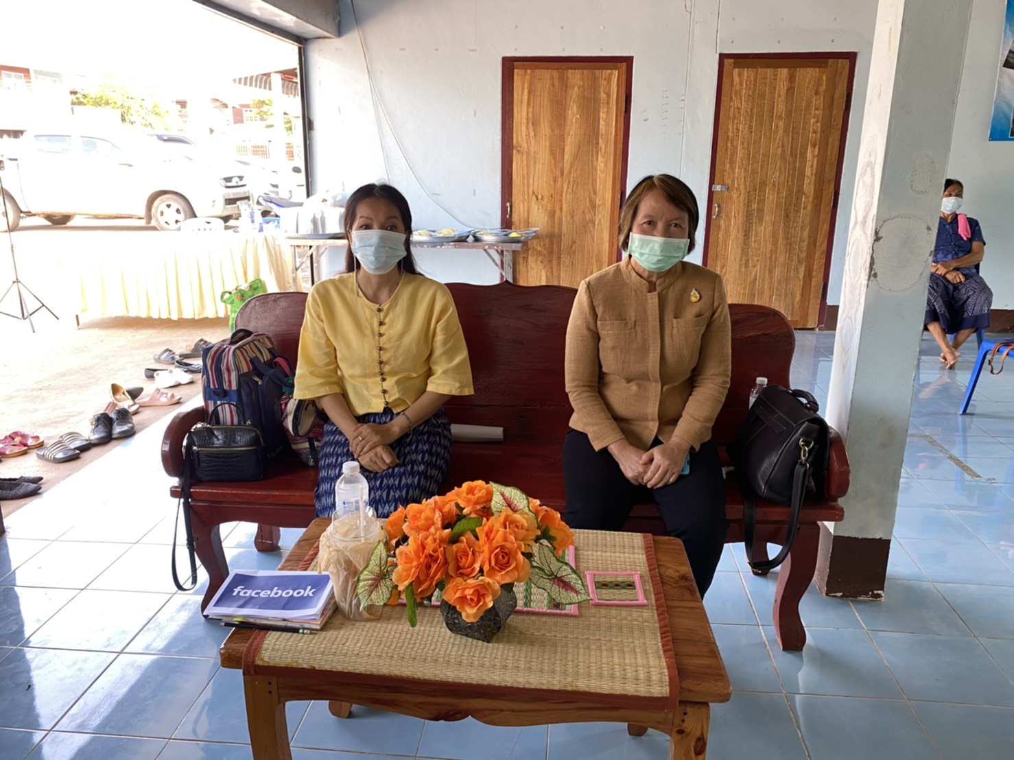 พช.หนองคาย ดำเนินโครงการพัฒนาผลิตภัณฑ์ OTOP โดยเครือข่ายองค์ความรู้ KBO จังหวัด ประจำปี 2564