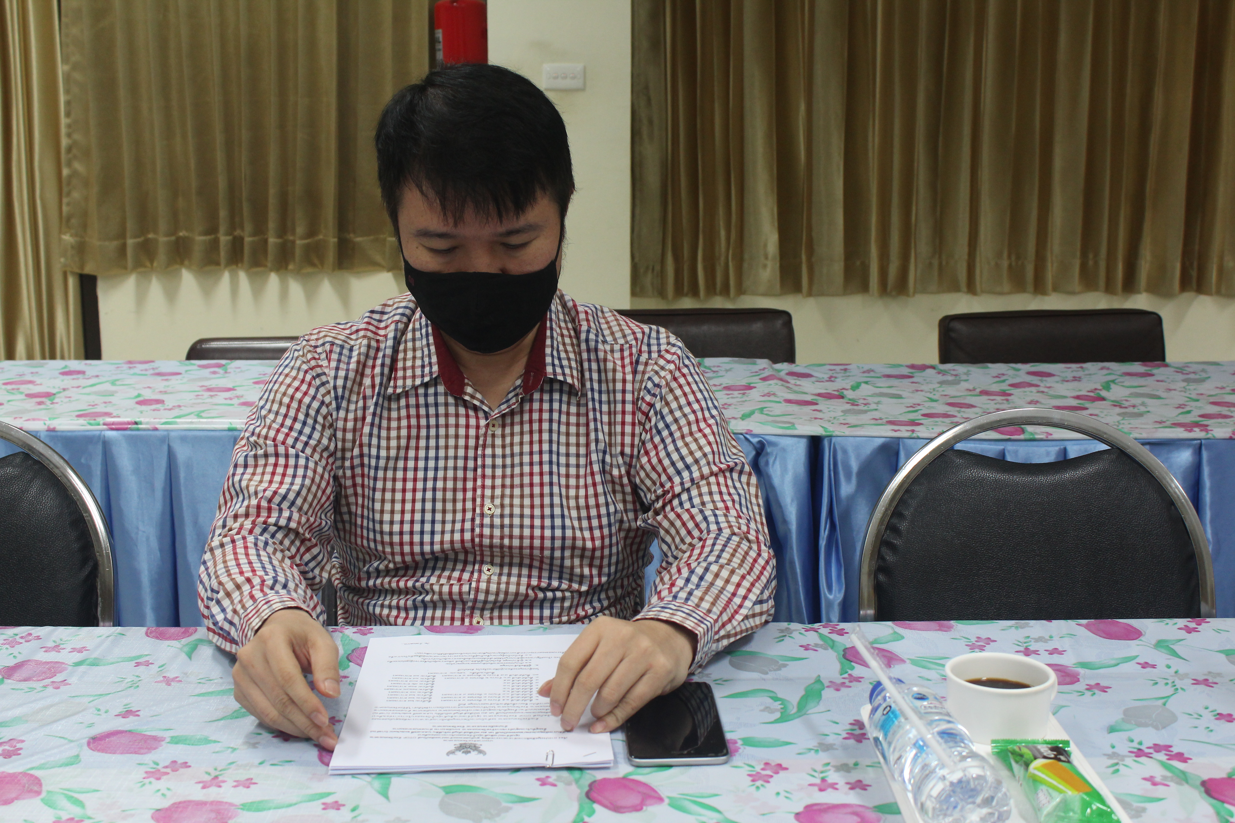 จังหวัดหนองคาย โดยสำนักงานพัฒนาชุมชนจังหวัดฯ จัดประชุมชี้แจงรายละเอียดเกี่ยวกับเงื่อนไขการประมูลสิทธิการเช่าอาคารราชพัสดุ ศูนย์แสดงและจำหน่ายผลิตภัณฑ์ OTOP จังหวัดหนองคาย (ศูนย์จำหน่ายสินค้าลุ่มน้ำโขงและบริการการท่องเที่ยว)