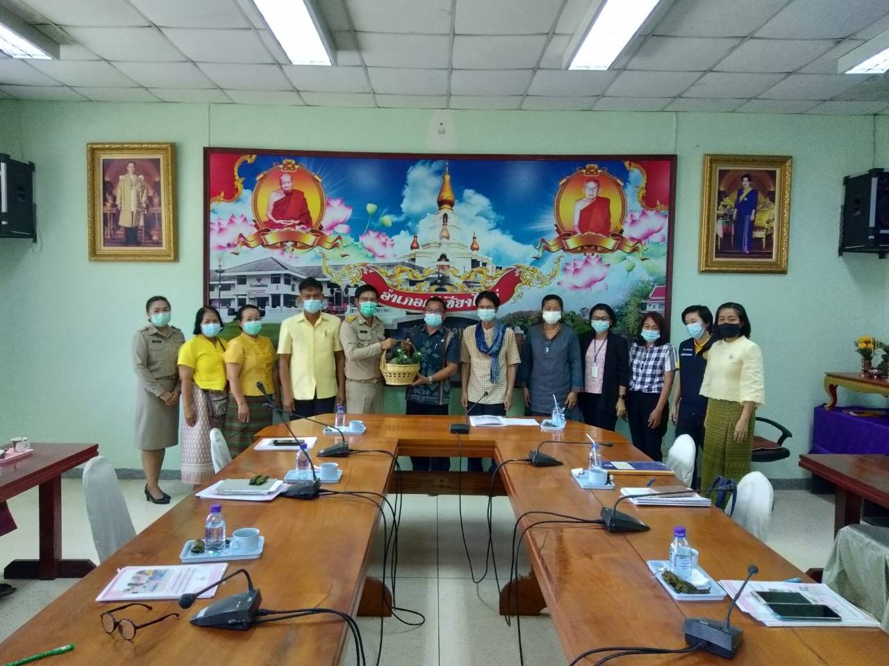 พช.หนองคาย พร้อม คณะกรรมการคัดเลือกคนกองทุนพัฒนาบทบาทสตรีดีเด่น ระดับจังหวัด ประจำปี 2564 ลงพื้นที่เพื่อคัดสรรคนกองทุนพัฒนาบทบาทสตรีดีเด่น ระดับจังหวัด ในพื้นที่ อำเภอศรีเชียงใหม่ และ อำเภอสังคม จังหวัดหนองคาย