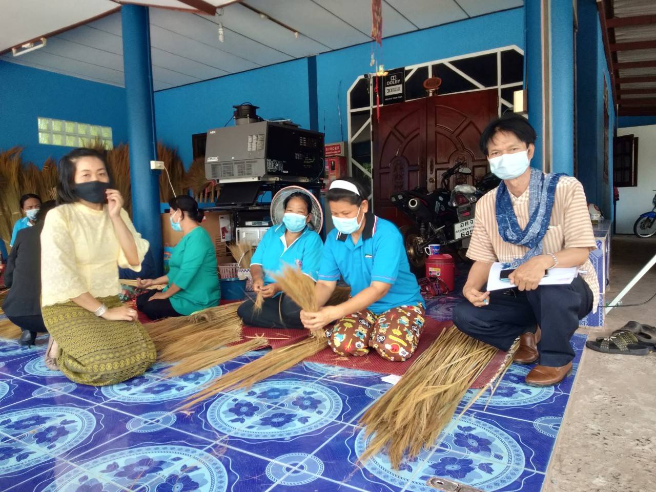 พช.หนองคาย พร้อม คณะกรรมการคัดเลือกคนกองทุนพัฒนาบทบาทสตรีดีเด่น ระดับจังหวัด ประจำปี 2564 ลงพื้นที่เพื่อคัดสรรคนกองทุนพัฒนาบทบาทสตรีดีเด่น ระดับจังหวัด ในพื้นที่ อำเภอศรีเชียงใหม่ และ อำเภอสังคม จังหวัดหนองคาย