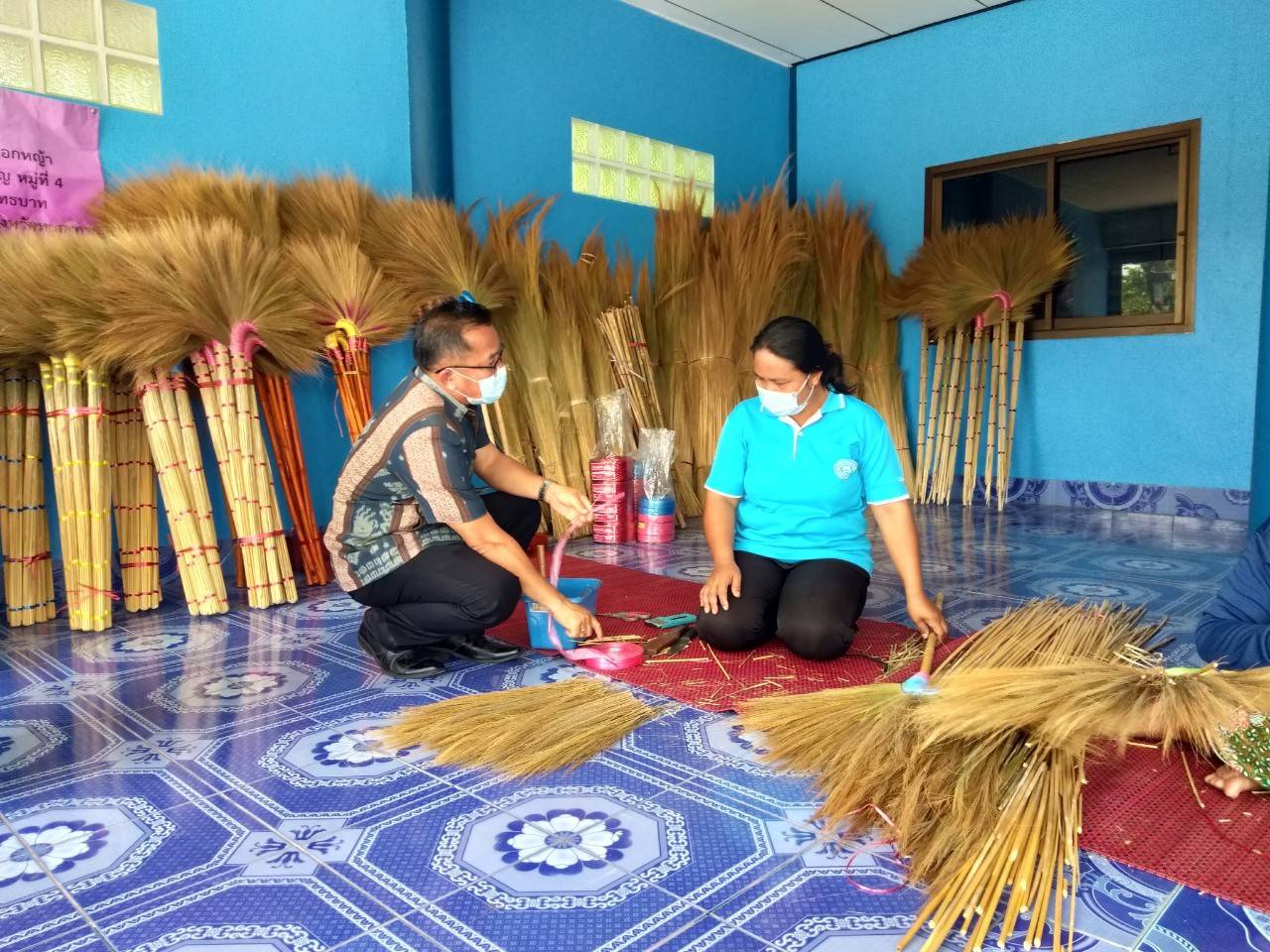 พช.หนองคาย พร้อม คณะกรรมการคัดเลือกคนกองทุนพัฒนาบทบาทสตรีดีเด่น ระดับจังหวัด ประจำปี 2564 ลงพื้นที่เพื่อคัดสรรคนกองทุนพัฒนาบทบาทสตรีดีเด่น ระดับจังหวัด ในพื้นที่ อำเภอศรีเชียงใหม่ และ อำเภอสังคม จังหวัดหนองคาย