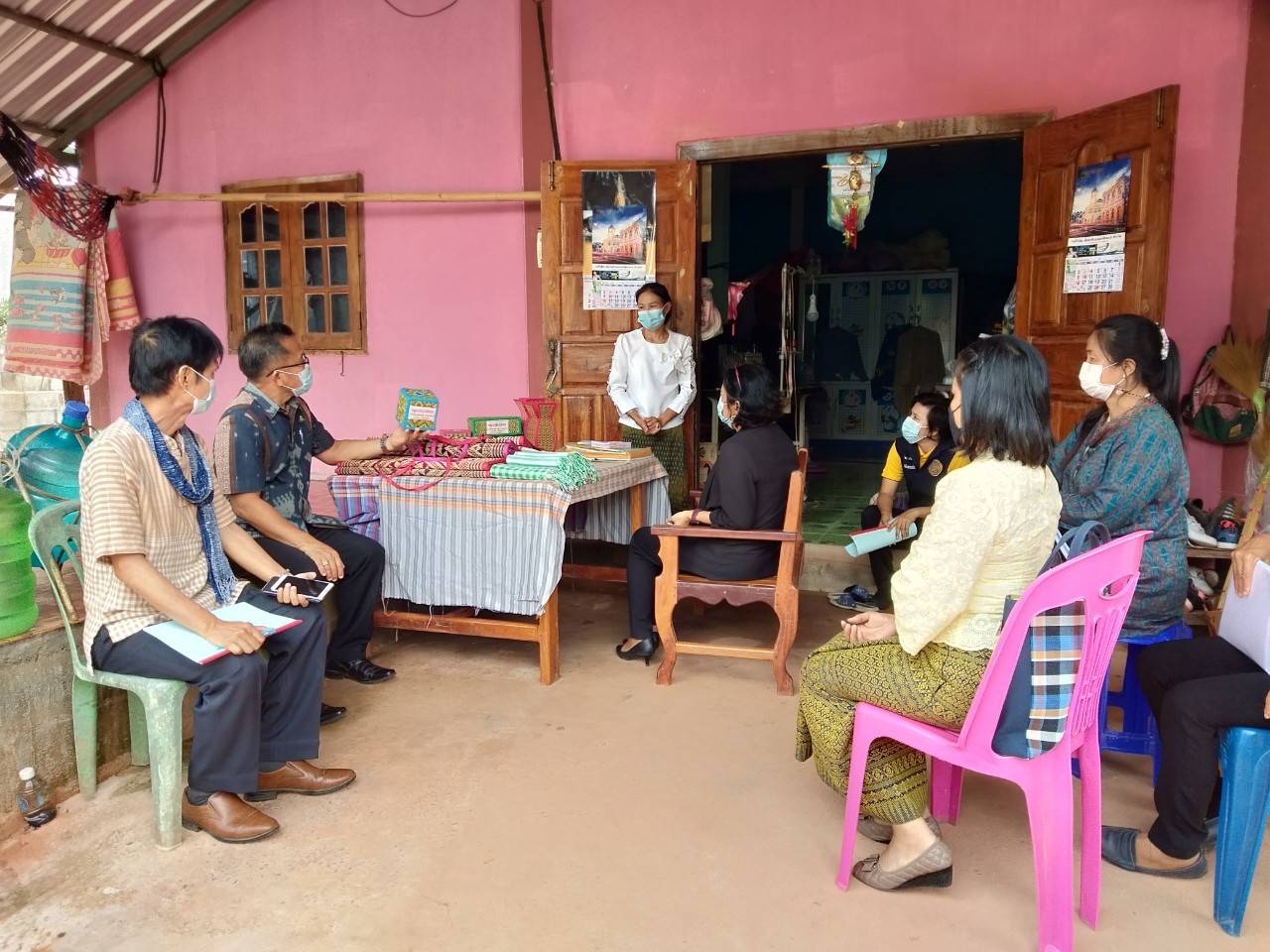 พช.หนองคาย พร้อม คณะกรรมการคัดเลือกคนกองทุนพัฒนาบทบาทสตรีดีเด่น ระดับจังหวัด ประจำปี 2564 ลงพื้นที่เพื่อคัดสรรคนกองทุนพัฒนาบทบาทสตรีดีเด่น ระดับจังหวัด ในพื้นที่ อำเภอศรีเชียงใหม่ และ อำเภอสังคม จังหวัดหนองคาย