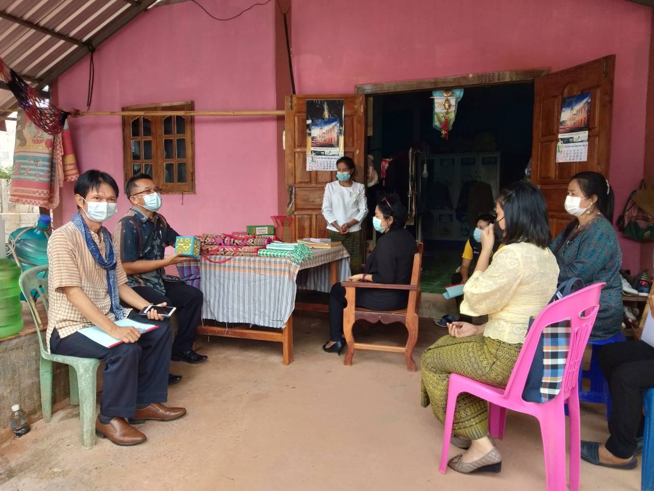 พช.หนองคาย พร้อม คณะกรรมการคัดเลือกคนกองทุนพัฒนาบทบาทสตรีดีเด่น ระดับจังหวัด ประจำปี 2564 ลงพื้นที่เพื่อคัดสรรคนกองทุนพัฒนาบทบาทสตรีดีเด่น ระดับจังหวัด ในพื้นที่ อำเภอศรีเชียงใหม่ และ อำเภอสังคม จังหวัดหนองคาย