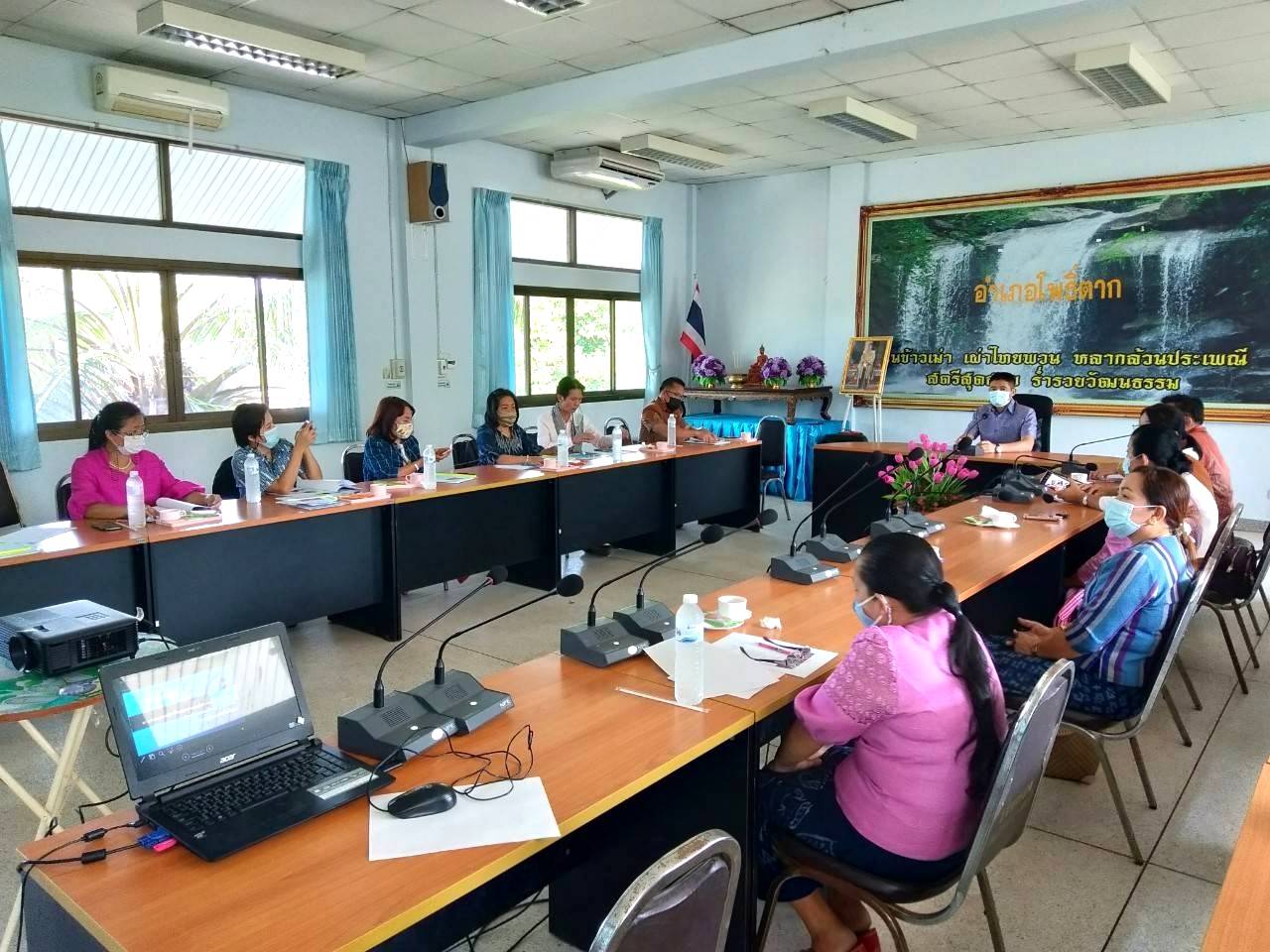 พช.หนองคาย พร้อม คณะกรรมการคัดเลือกคนกองทุนพัฒนาบทบาทสตรีดีเด่น ระดับจังหวัด ประจำปี 2564 ลงพื้นที่เพื่อคัดสรรคนกองทุนพัฒนาบทบาทสตรีดีเด่น ระดับจังหวัด ในพื้นที่ อำเภอโพธิ์ตาก และ อำเภอท่าบ่อ จังหวัดหนองคาย