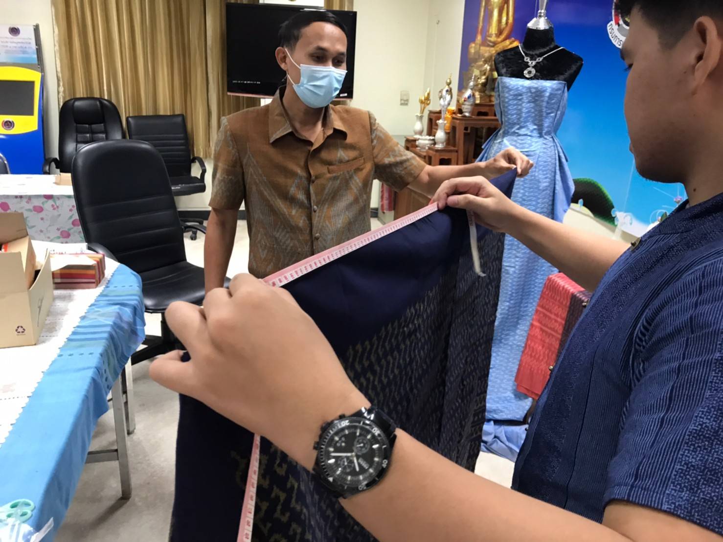 พช.หนองคาย เตรียมความพร้อมส่งผ้าเข้าร่วมกิจกรรมการประกวดลายผ้าพระราชทาน “ผ้าลายขอเจ้าฟ้าสิริวัณณวรีฯ” ระดับภาคตะวันออกเฉียงเหนือ ณ จังหวัดอุดรธานี