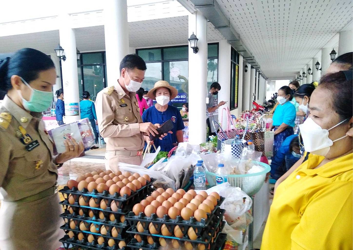 จังหวัดหนองคาย จัดตลาดชุมชน คนหนองคาย ร่วมใจฝ่าวิกฤตไปด้วยกัน