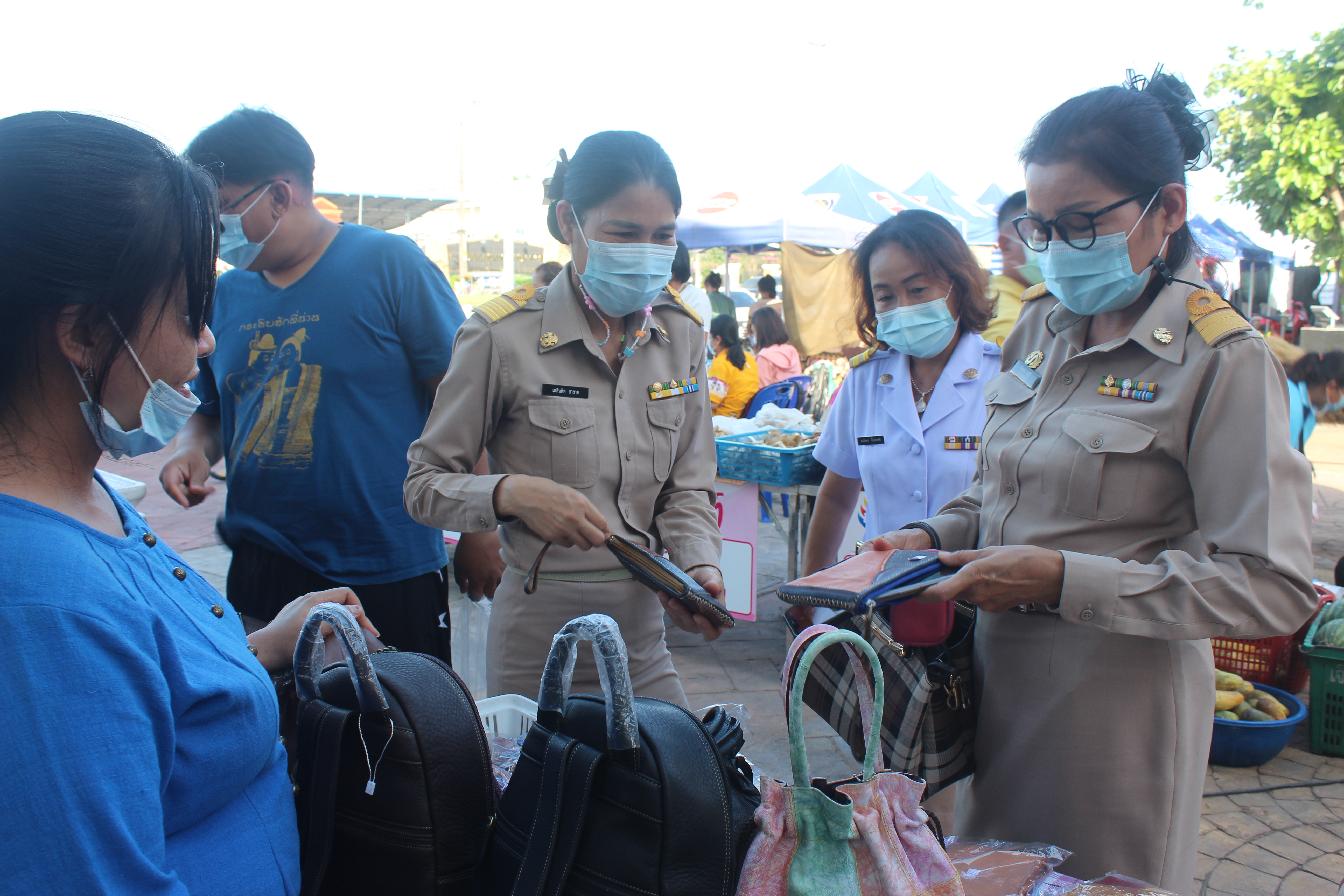 จังหวัดหนองคาย จัดตลาดชุมชน คนหนองคาย ร่วมใจฝ่าวิกฤตไปด้วยกัน