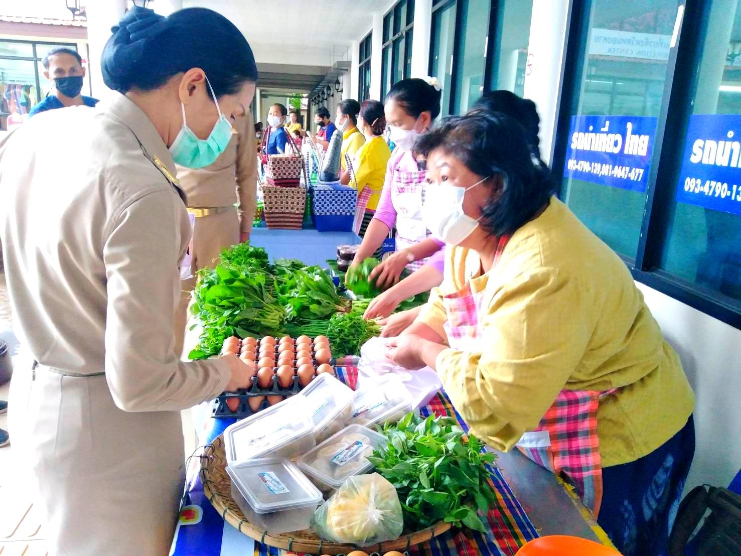 จังหวัดหนองคาย จัดตลาดชุมชน คนหนองคาย ร่วมใจฝ่าวิกฤตไปด้วยกัน