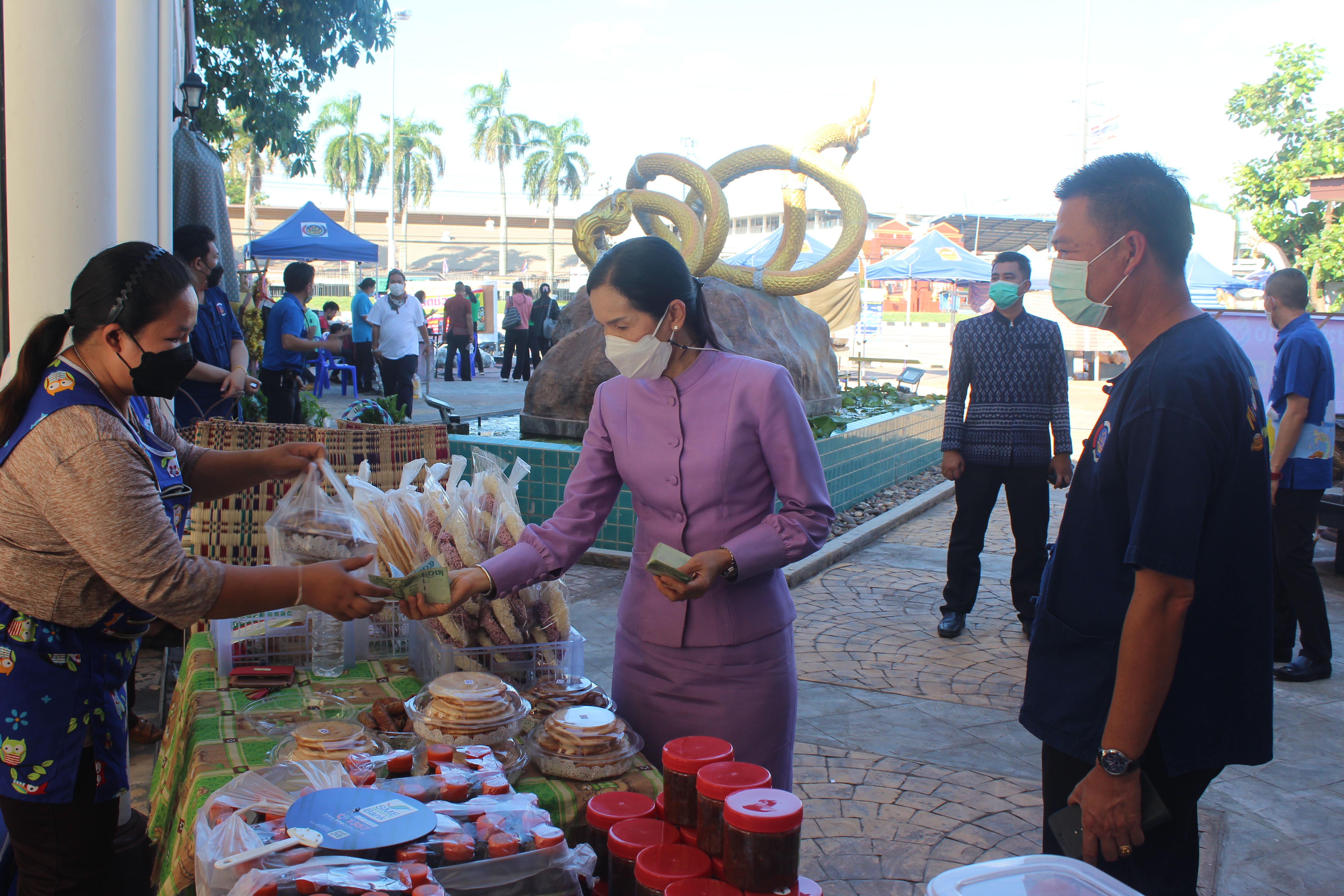 จังหวัดหนองคาย จัดตลาดชุมชน คนหนองคาย ร่วมใจฝ่าวิกฤตไปด้วยกัน