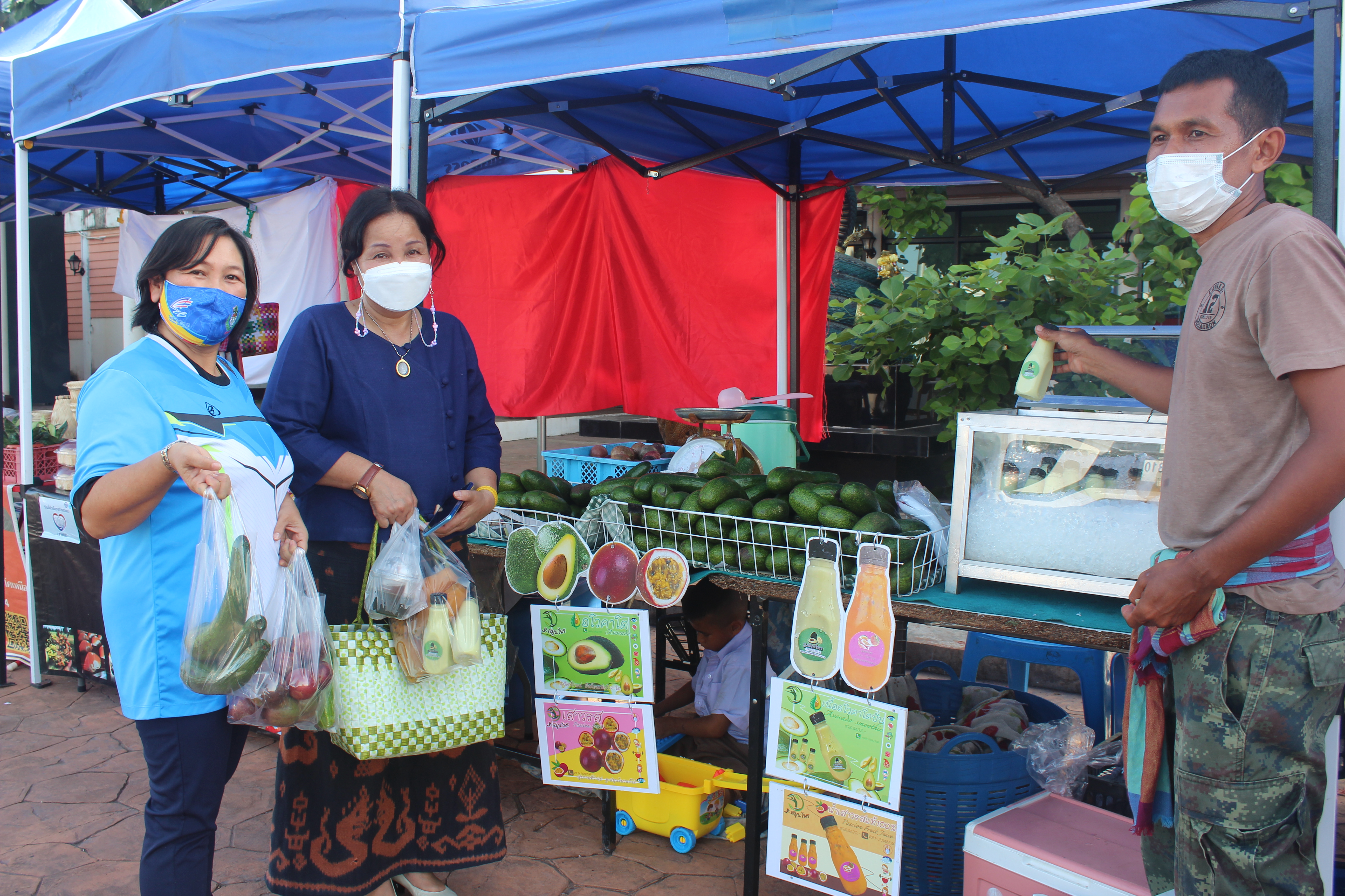 จังหวัดหนองคาย จัดตลาดชุมชน คนหนองคาย ร่วมใจฝ่าวิกฤตไปด้วยกัน