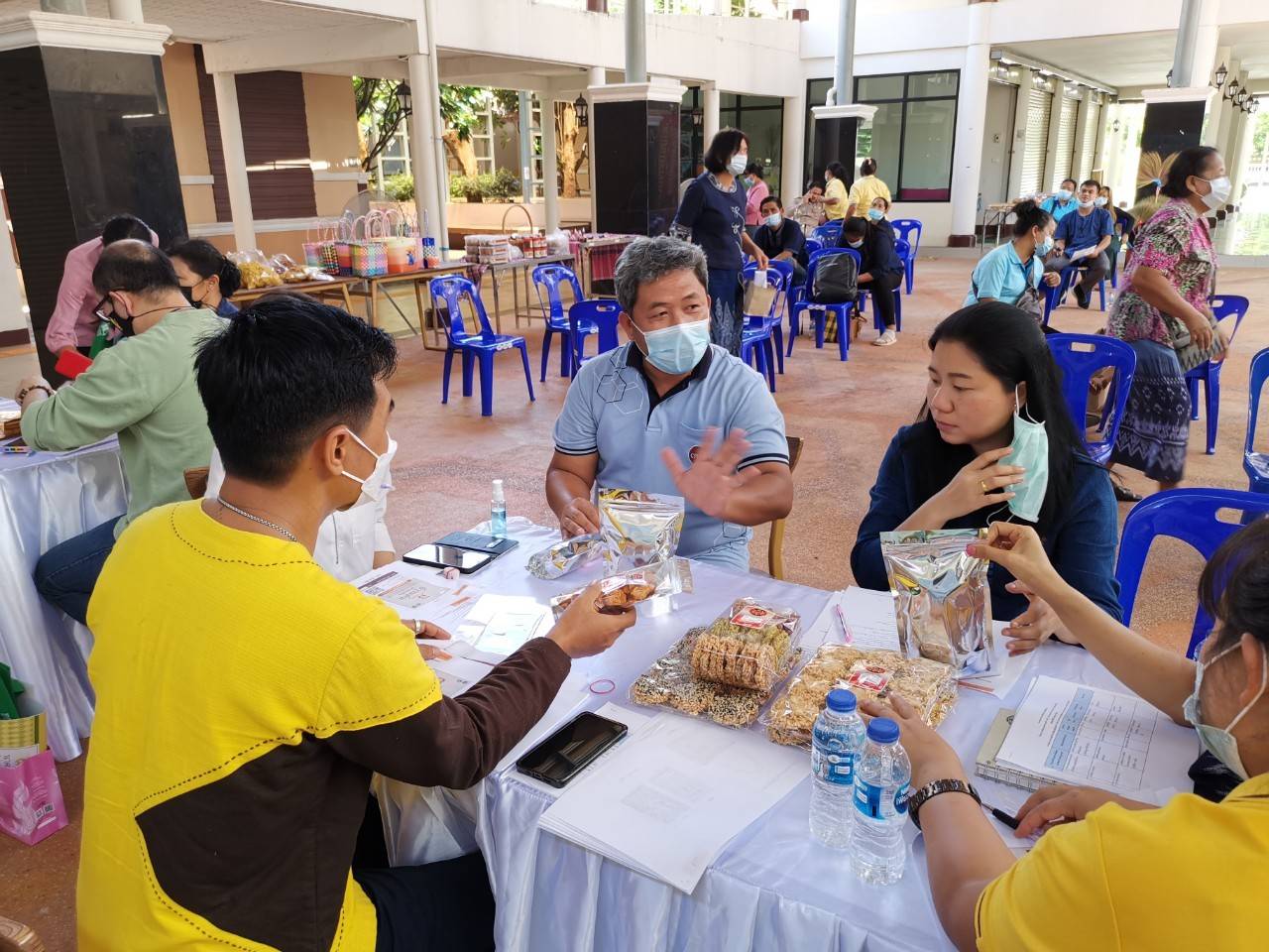 พช.หนองคาย ดำเนินโครงการพัฒนาผลิตภัณฑ์ OTOP โดยเครือข่ายองค์ความรู้ KBO จังหวัด ประจำปี 2564