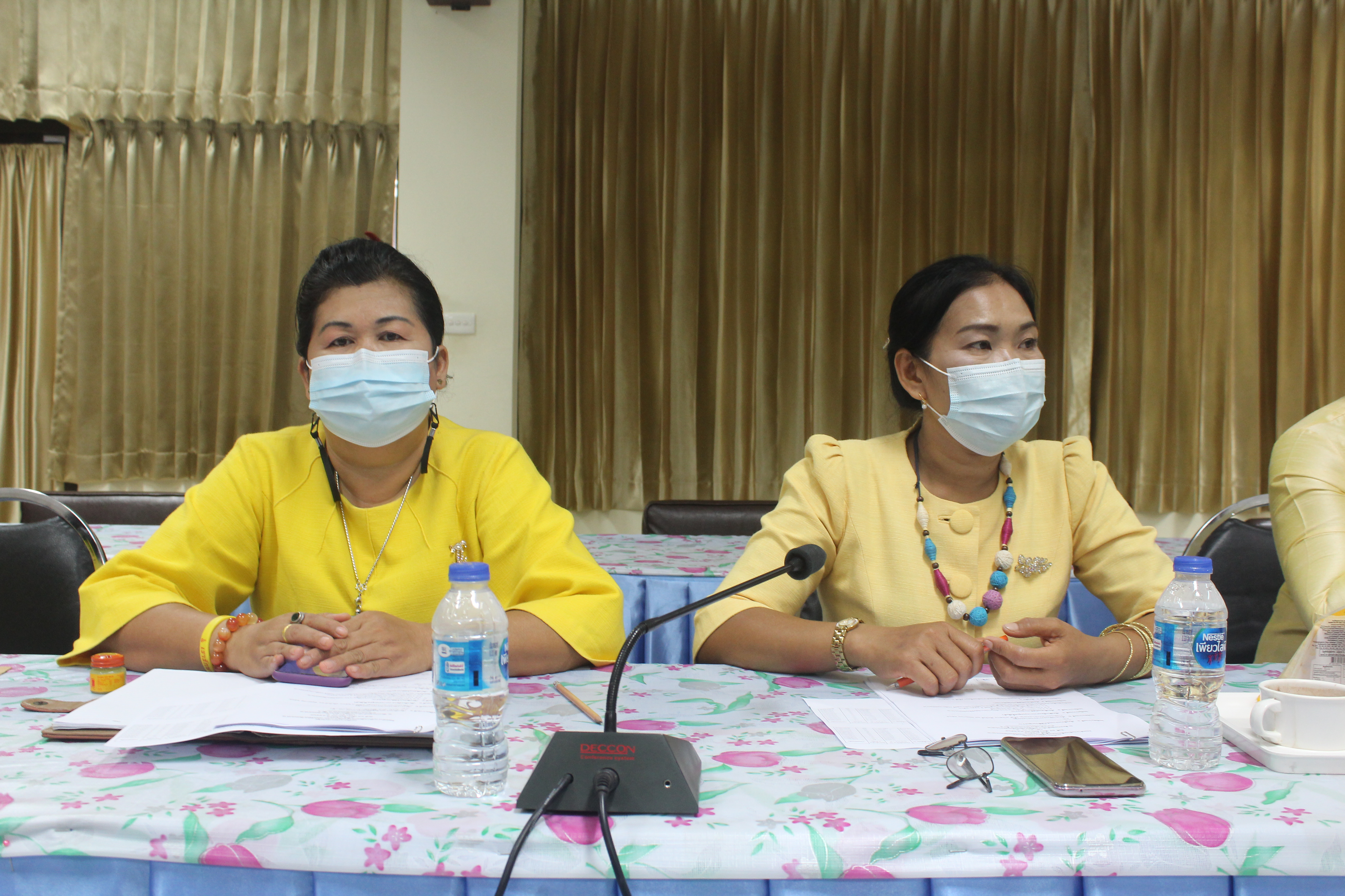 พช.หนองคาย ประชุมคณะกรรมการขับเคลื่อนกองทุนพัฒนาบทบาทสตรีฯ ประจำเดือน มิถุนายน 2564