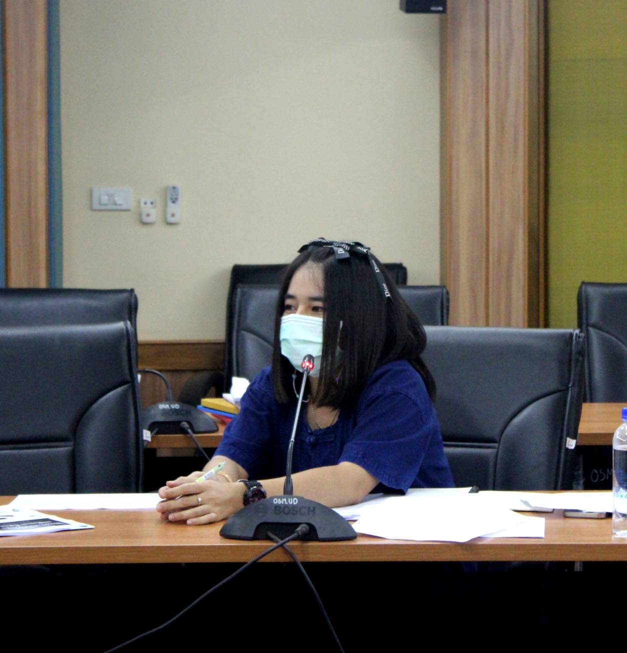 พช.หนองคาย ร่วมกับผู้ตรวจราชการกรมปฏิบัติหน้าที่ผู้อำนวยการสำนักงานกองทุนพัฒนาบทบาทสตรีและคณะ ประชุมติดตามการขับเคลื่อนกองทุนพัฒนาบทบาทสตรีและการบริหารจัดการหนี้กองทุนพัฒนาบทบาทสตรี