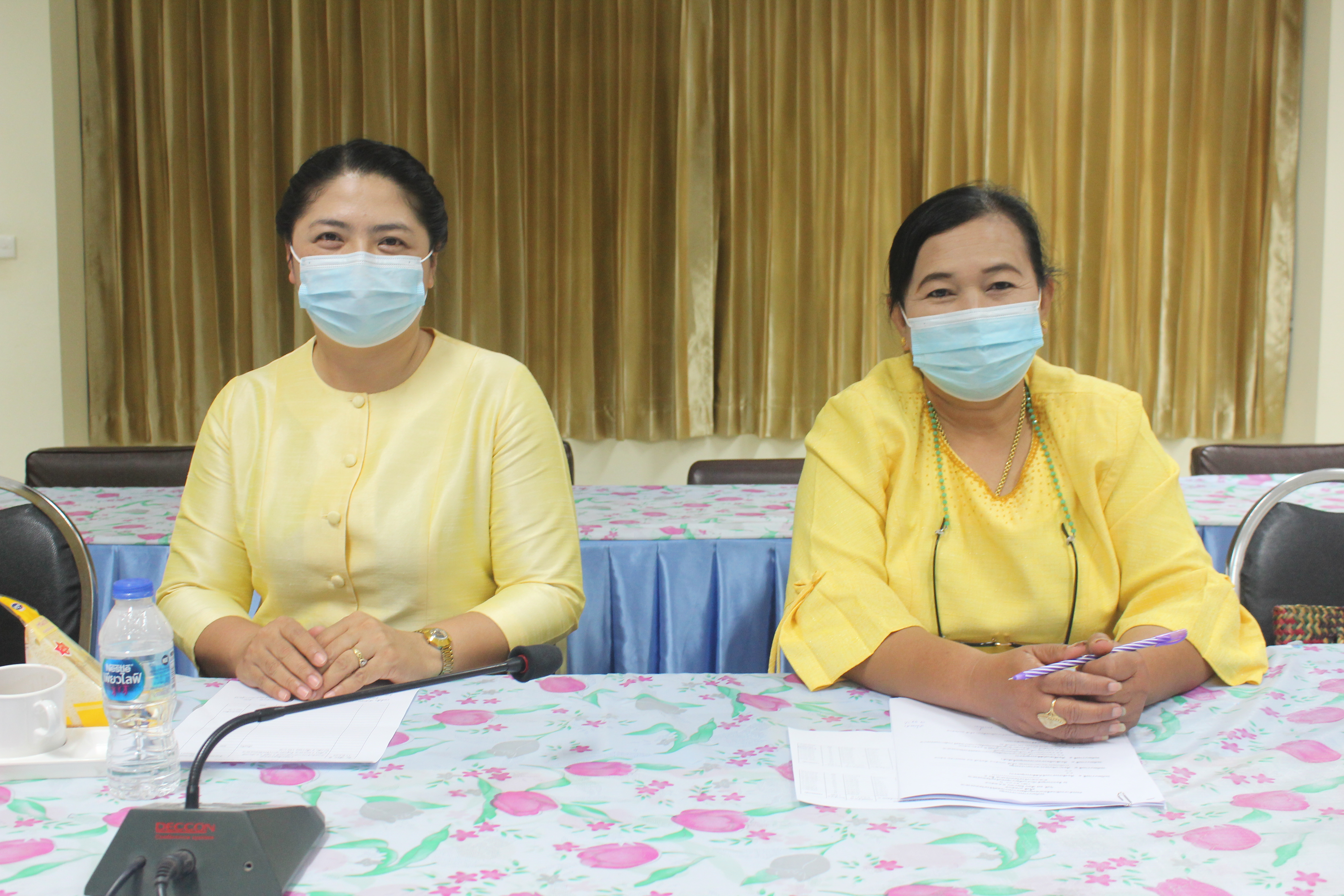 พช.หนองคาย ประชุมคณะกรรมการขับเคลื่อนกองทุนพัฒนาบทบาทสตรีฯ ประจำเดือน มิถุนายน 2564