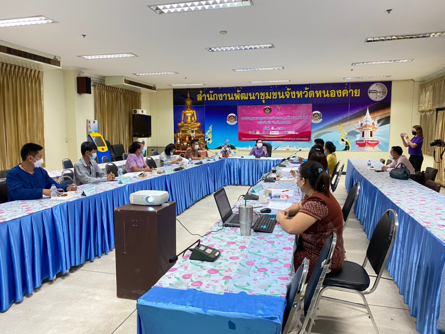 จังหวัดหนองคาย ประชุมคณะอนุกรรมการบริหารกองทุนพัฒนาบทบาทสตรีระดับจังหวัด จังหวัดหนองคาย ครั้งที่ 9/2564