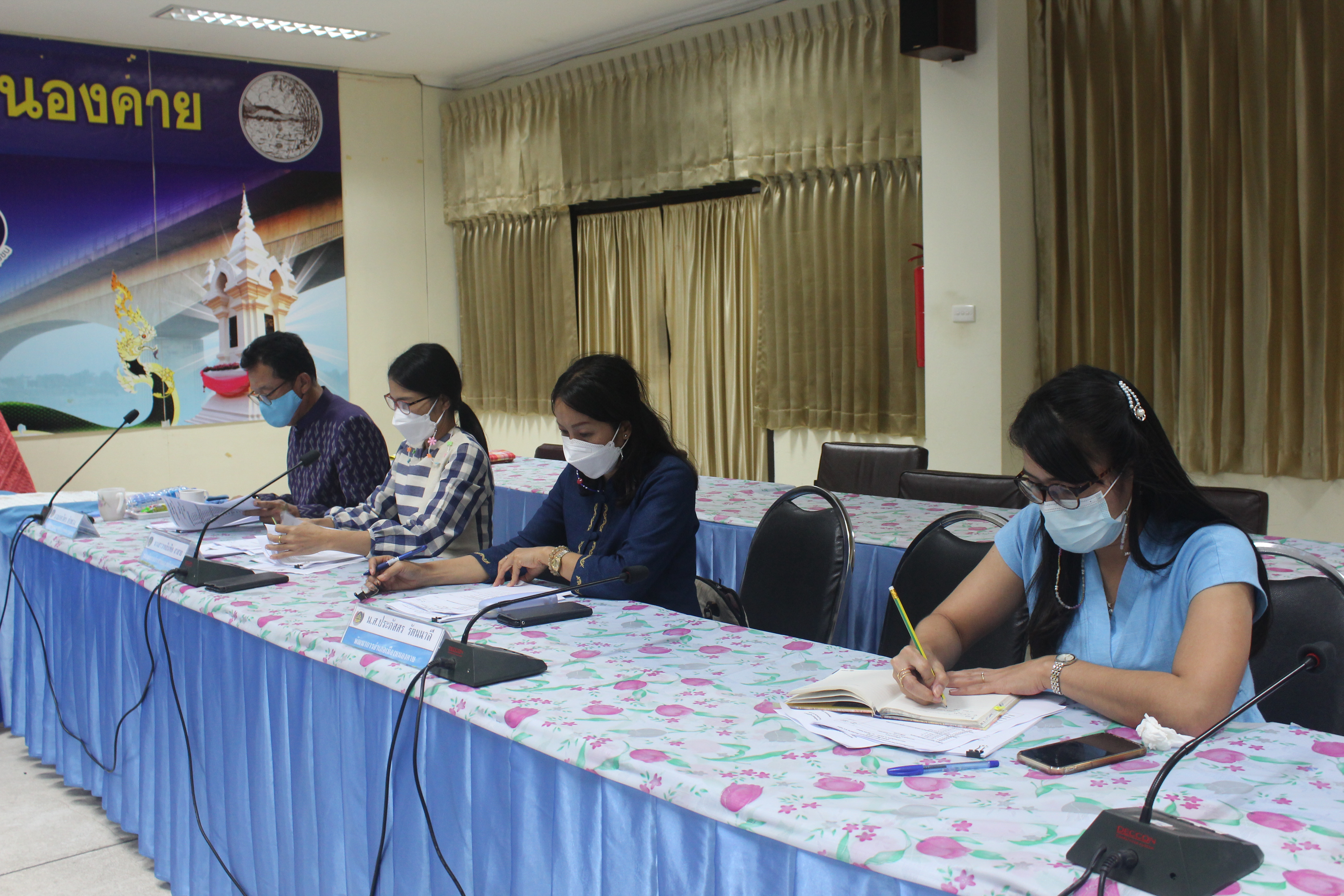 พช.หนองคาย ประชุมคณะทำงานพิจารณาจัดทำข้อตกลงการปฏิบัติราชการและผลการประเมินผลการปฏิบัติราชการของข้าราชการสังกัดกรมการพัฒนาชุมชน จังหวัดหนองคาย ประจำปีงบประมาณ พ.ศ. 2564 ครั้งที่ 3/2564