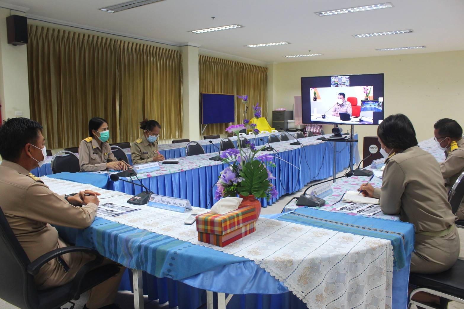 พช.หนองคาย ร่วมรับฟังการประชุมกรมการพัฒนาชุมชน ครั้งที่ 6/2564 ผ่านระบบวีดีทัศน์ทางไกล (Video Conference)
