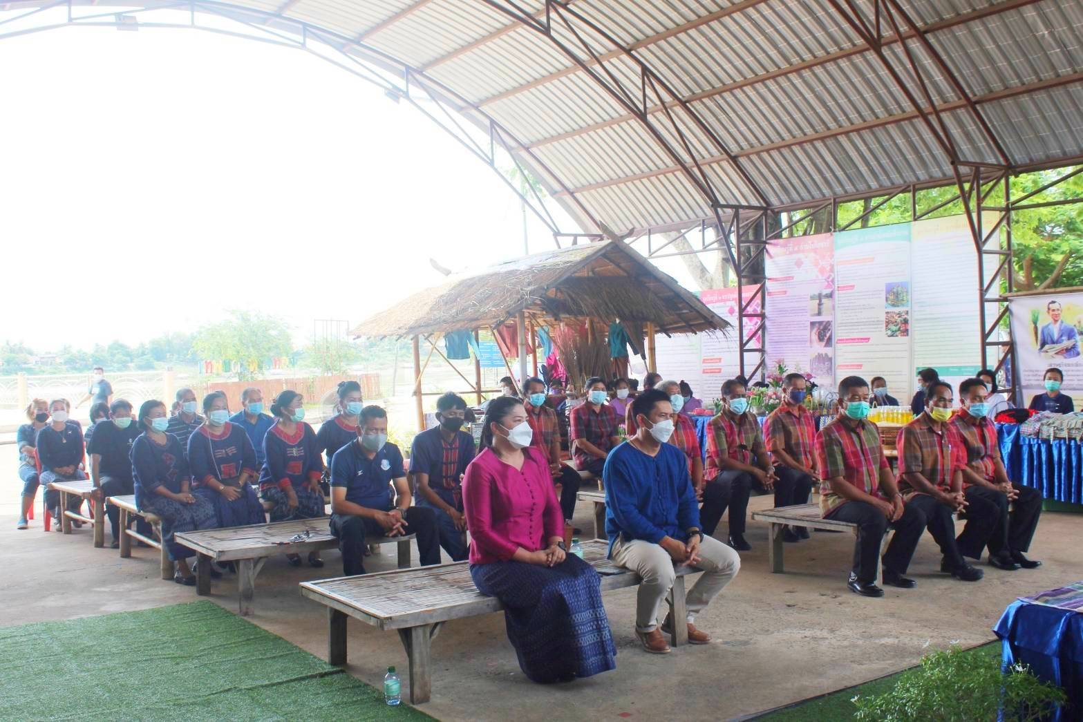 พช.หนองคาย เข้ารับการประเมินคัดเลือกข้าราชการ ลูกจ้างประจำ พนักงานราชการดีเด่น และหน่วยงานพัฒนาชุมชนใสสะอาดดีเด่น ประจำปี พ.ศ. 2564