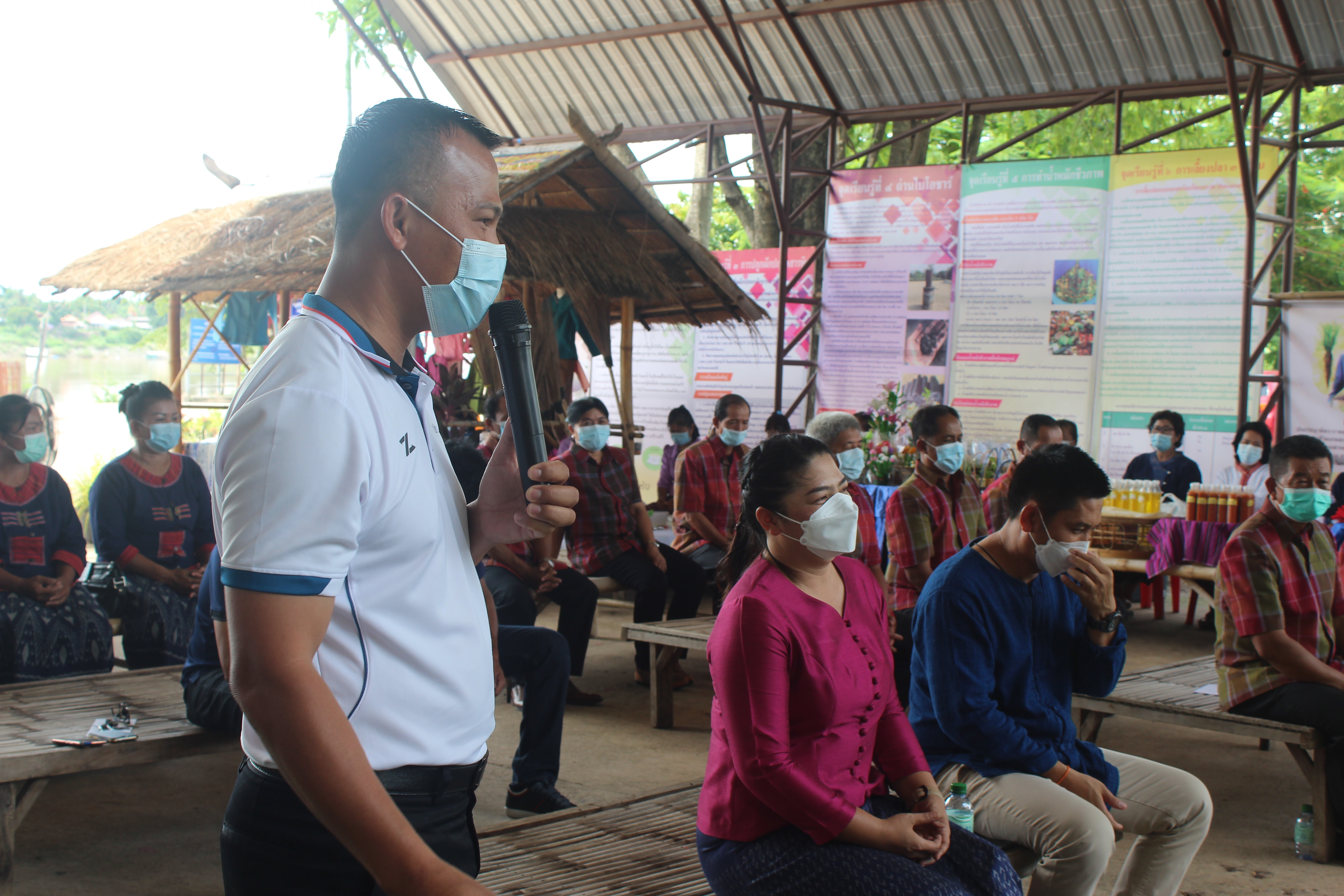 พช.หนองคาย เข้ารับการประเมินคัดเลือกข้าราชการ ลูกจ้างประจำ พนักงานราชการดีเด่น และหน่วยงานพัฒนาชุมชนใสสะอาดดีเด่น ประจำปี พ.ศ. 2564