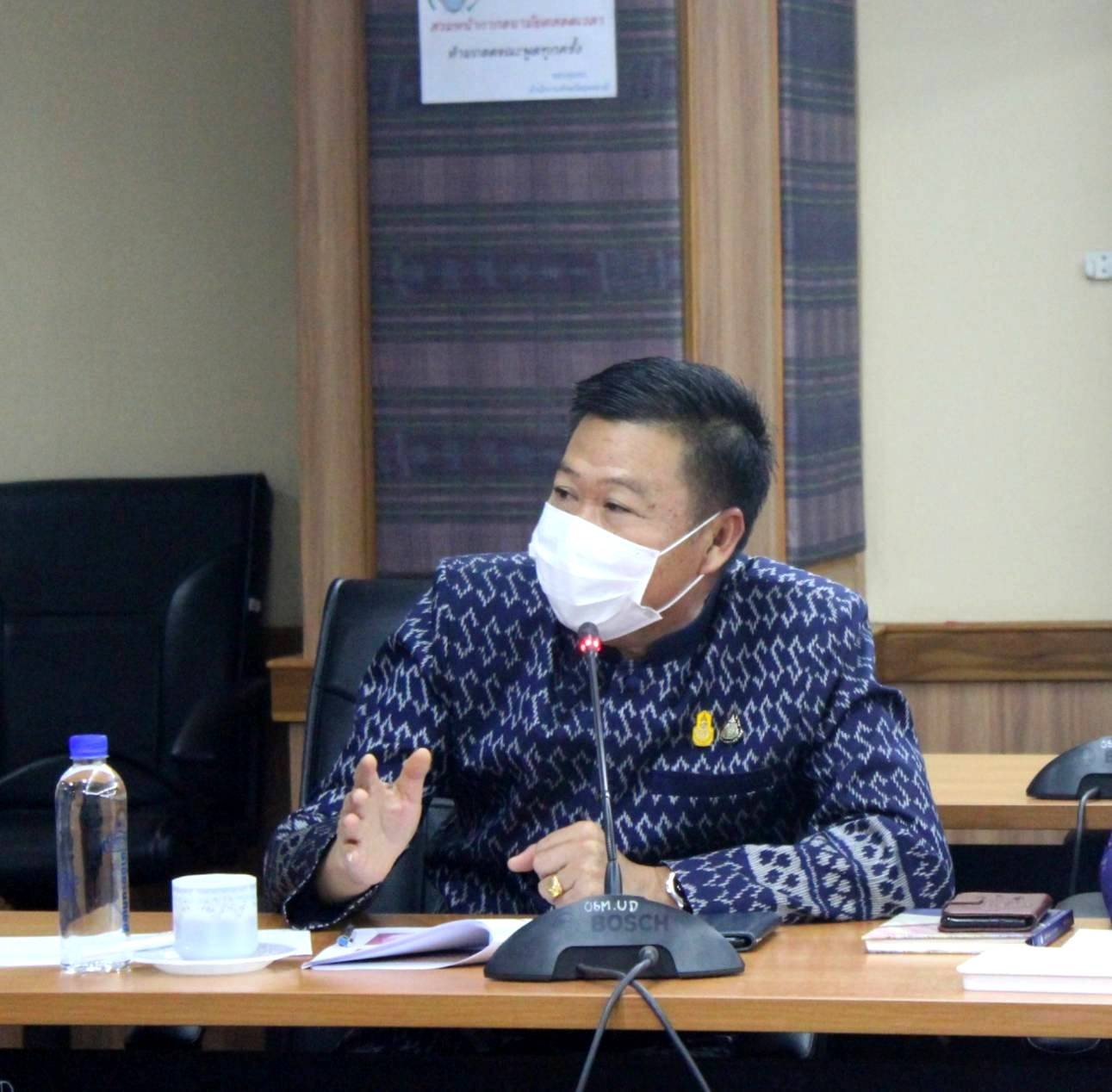 พช.หนองคาย ร่วมกับผู้ตรวจราชการกรมปฏิบัติหน้าที่ผู้อำนวยการสำนักงานกองทุนพัฒนาบทบาทสตรีและคณะ ประชุมติดตามการขับเคลื่อนกองทุนพัฒนาบทบาทสตรีและการบริหารจัดการหนี้กองทุนพัฒนาบทบาทสตรี